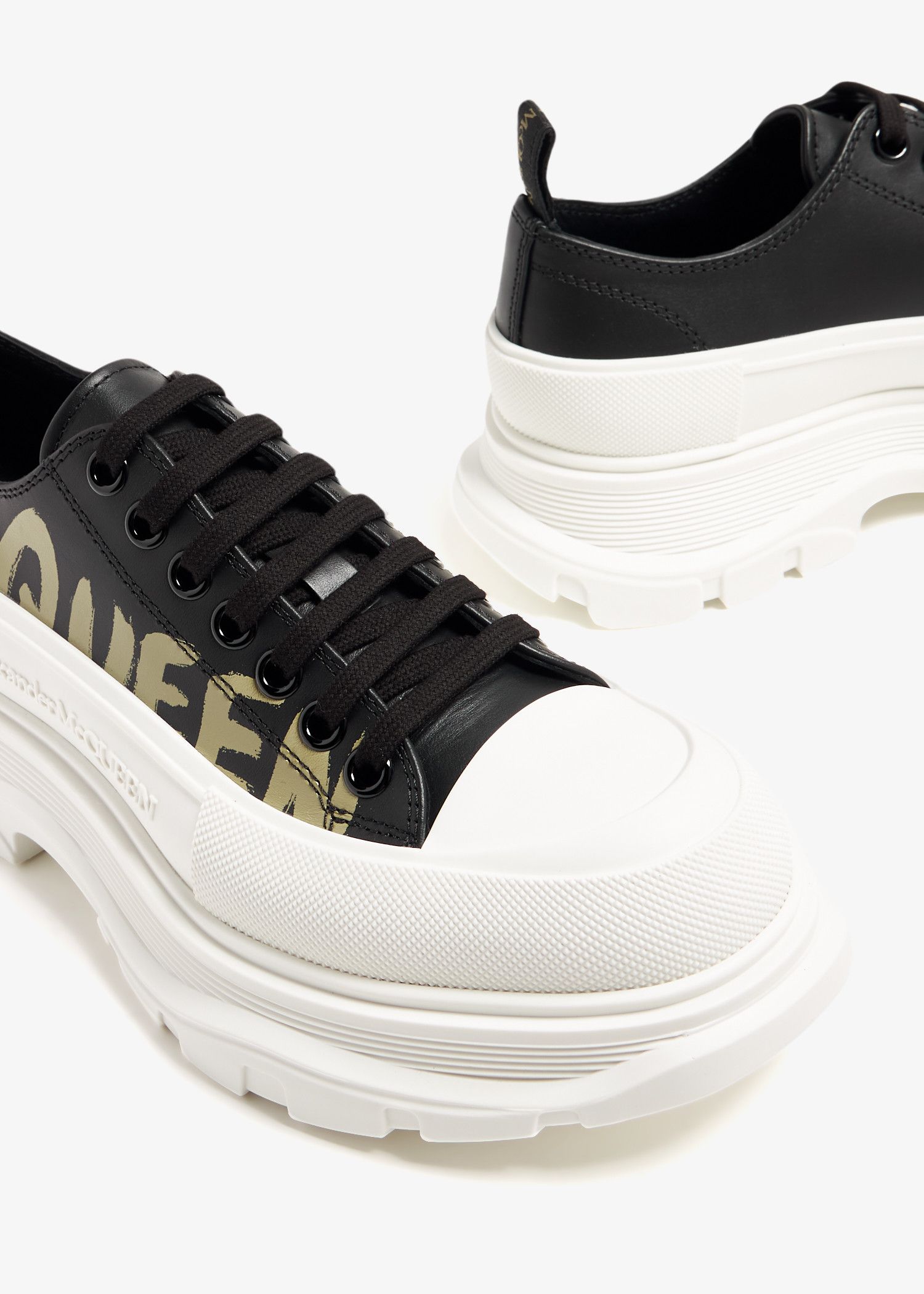 Alexander McQueen o1y1024 Low-Top Sneakers in White & Black Size US 11 / EU 44 - 3 Thumbnail