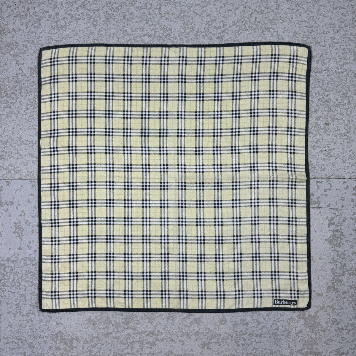Burberry Vintage Burberrys Handkerchief, Bandana, Neckerchief Size ONE SIZE - 9 Thumbnail
