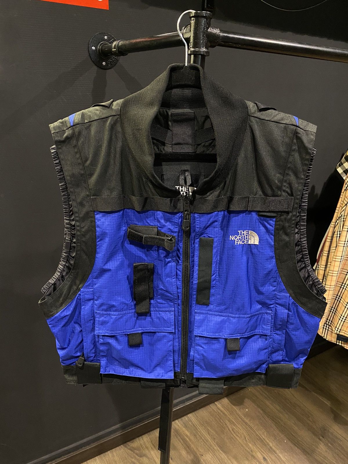 image of The North Face 1997 Heli Tactical Vest in Blue, Men's (Size Small)