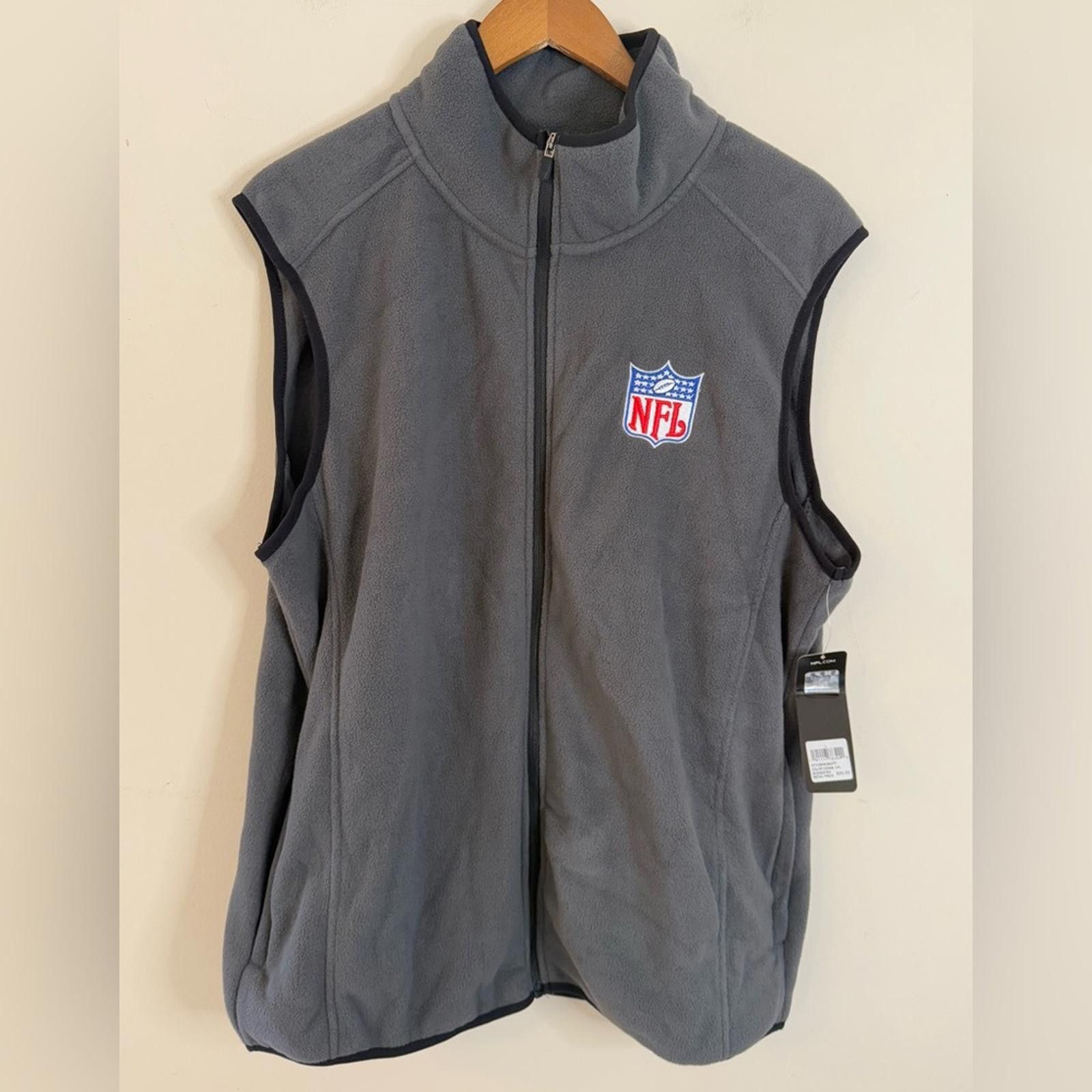 Other NFL gray fleece vest size large Size US L / EU 52-54 / 3 - 1 Thumbnail