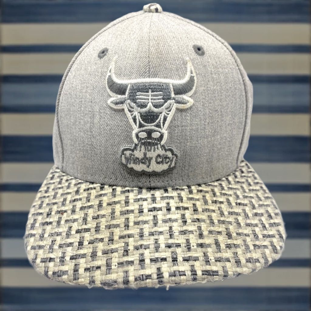 New Era New Era Hat Chicago Bulls 59FIFTY Fitted/Cap/Windy CITY Grey Brown Grey Bulls City Baseball Cap Mens Adjustable Breathable Vintage: No Season: All Size ONE SIZE - 1 Thumbnail