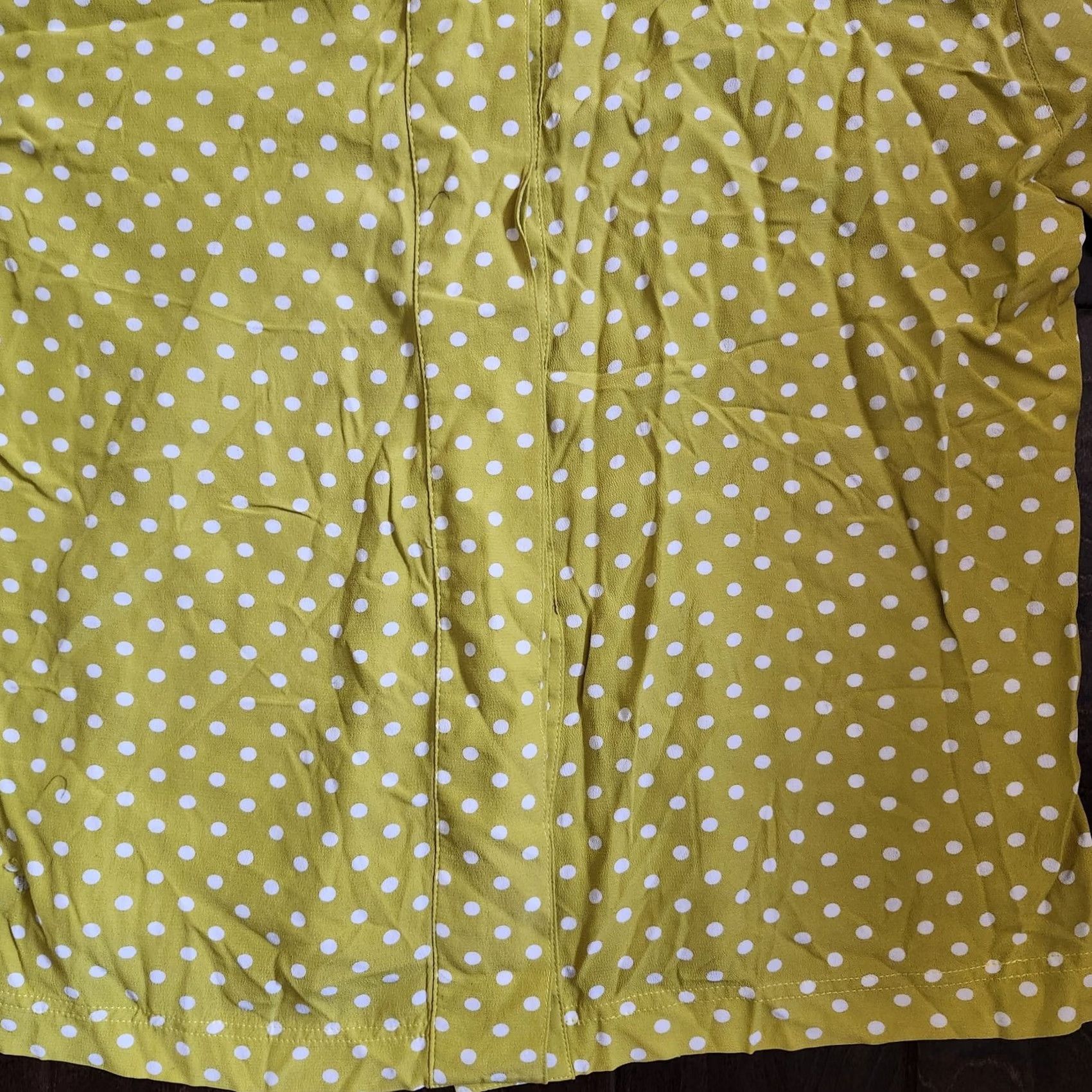 Liz Claiborne Liz Claiborne Collection Blouse Women's Short Sleeve Yellow Polka Dot Pullover Size 8 Quiet Colorful Casual Travel Spring Summer Fall Regular Womens Size M / US 6-8 / IT 42-44 - 7 Thumbnail