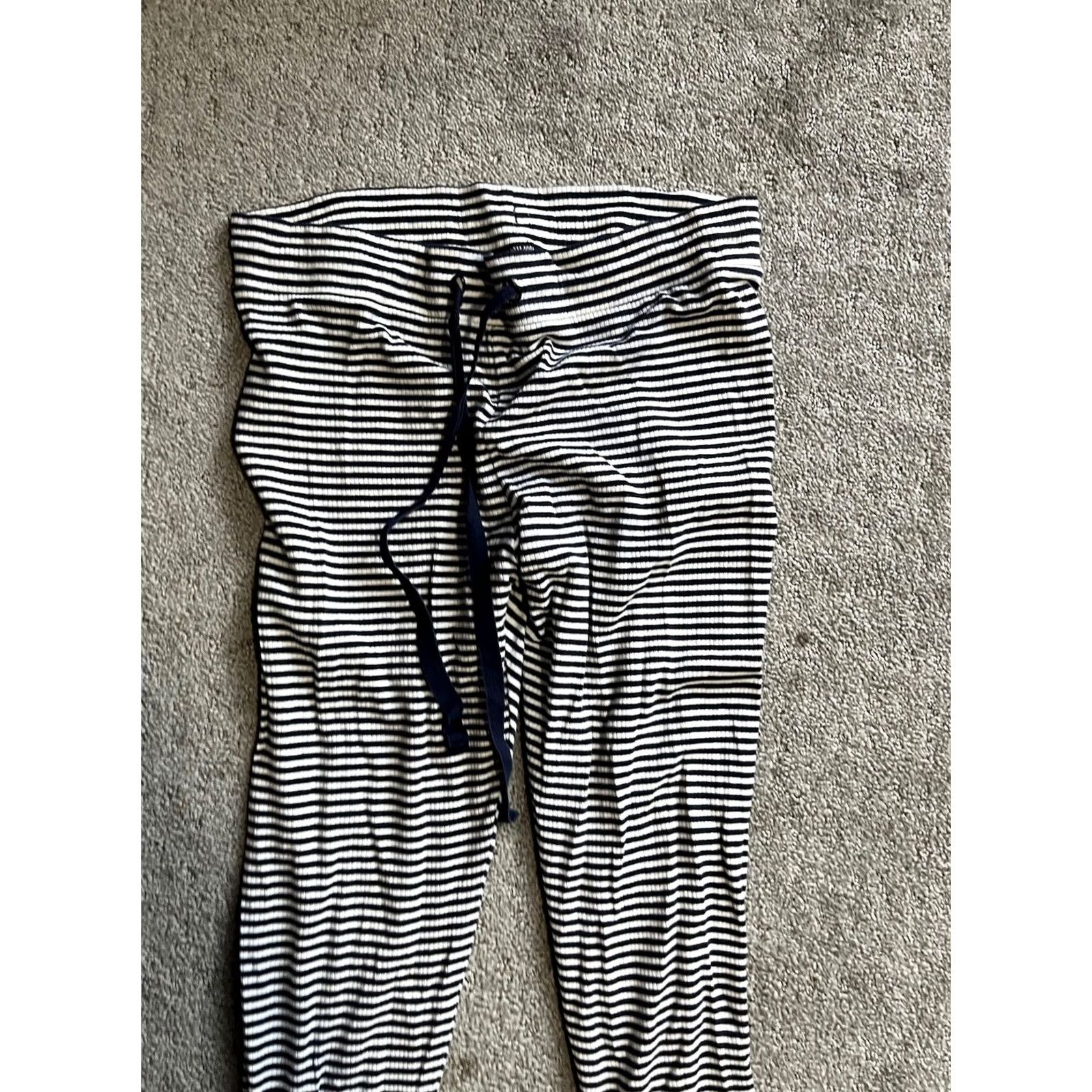 Gap Gap Body Pajama Pants Small Striped Lounge Navy White Cuffed Pants Size 28" / US 6 / IT 42 - 2 Thumbnail