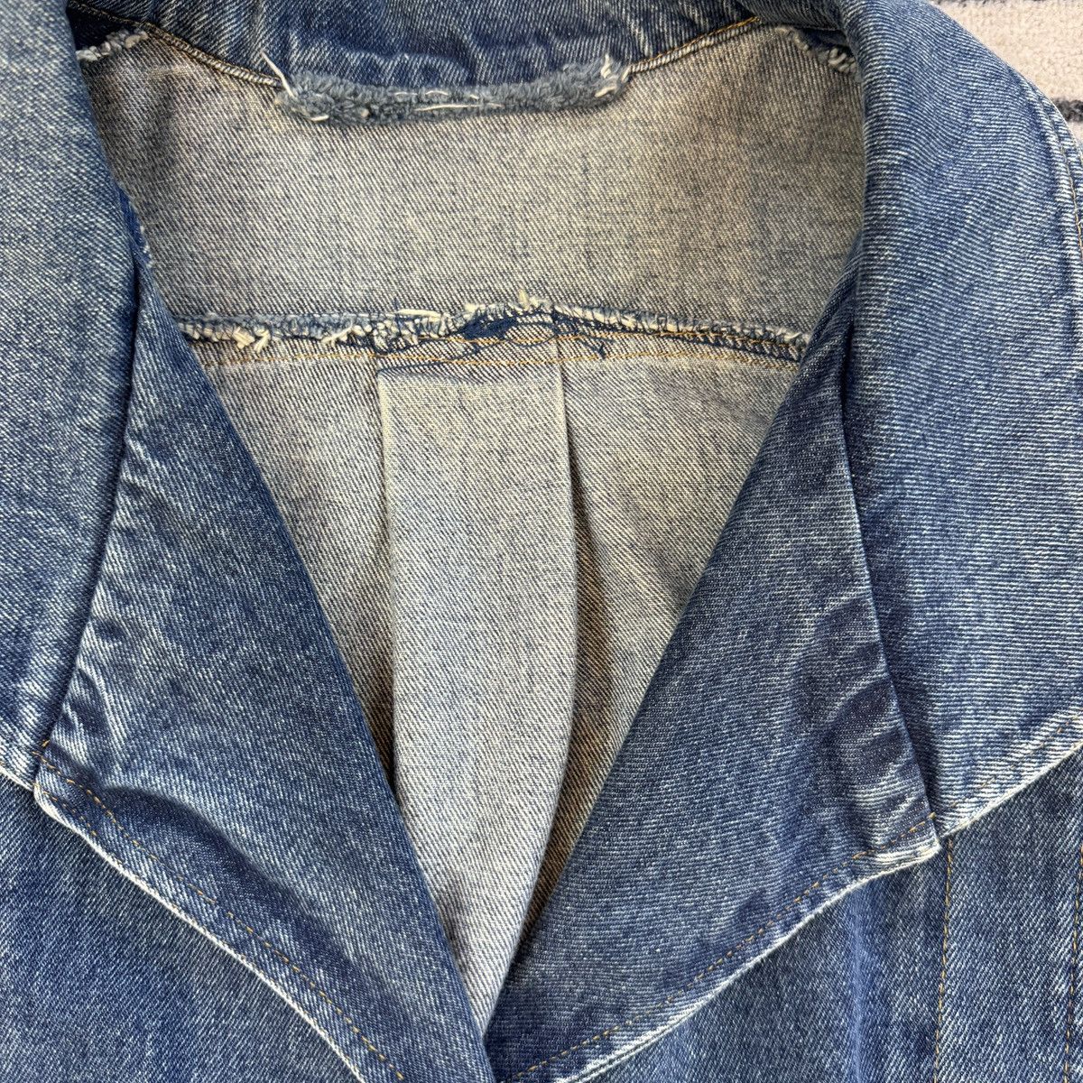 Vintage Vintage 70s Denim Jacket L Size US L / EU 52-54 / 3 - 4 Thumbnail