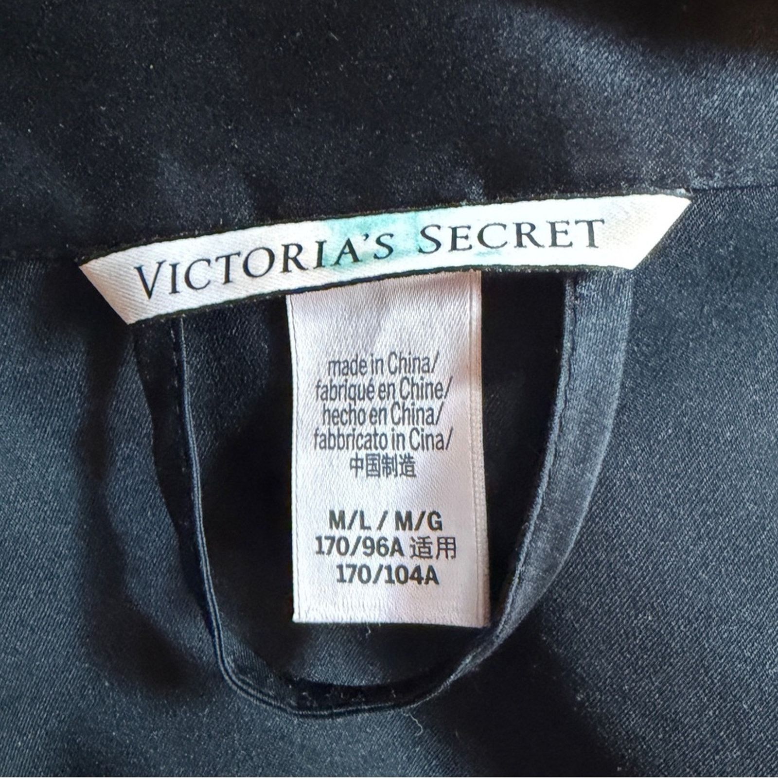 Victoria's Secret Victoria's Secret Black Satin Robe Size ONE SIZE - 5 Thumbnail