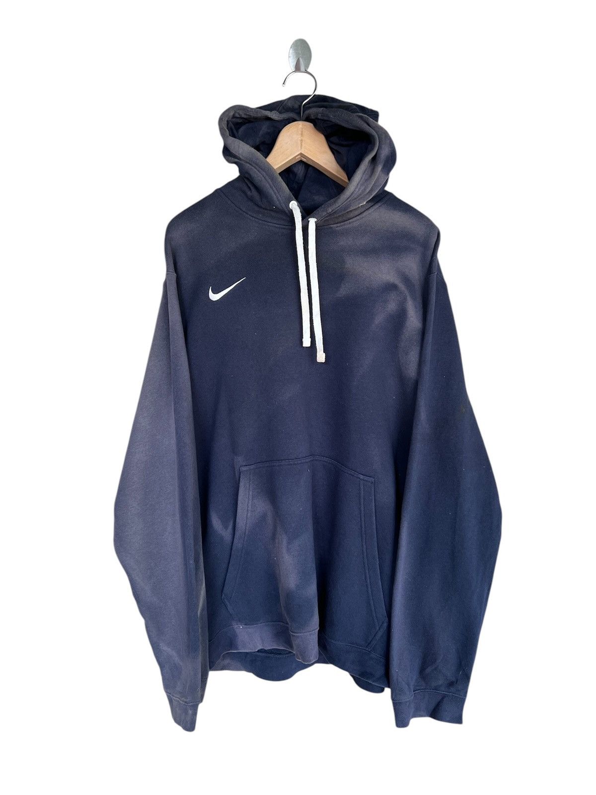 Nike Vintage Nike Faded Hoodies Size US XXL / EU 58 / 5 - 1 Thumbnail