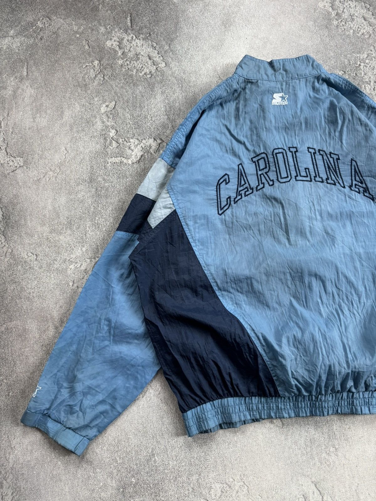 Starter Starter XL/size North Carolina Tar Heels jacket windbrekaer Size US XL / EU 56 / 4 - 7 Thumbnail