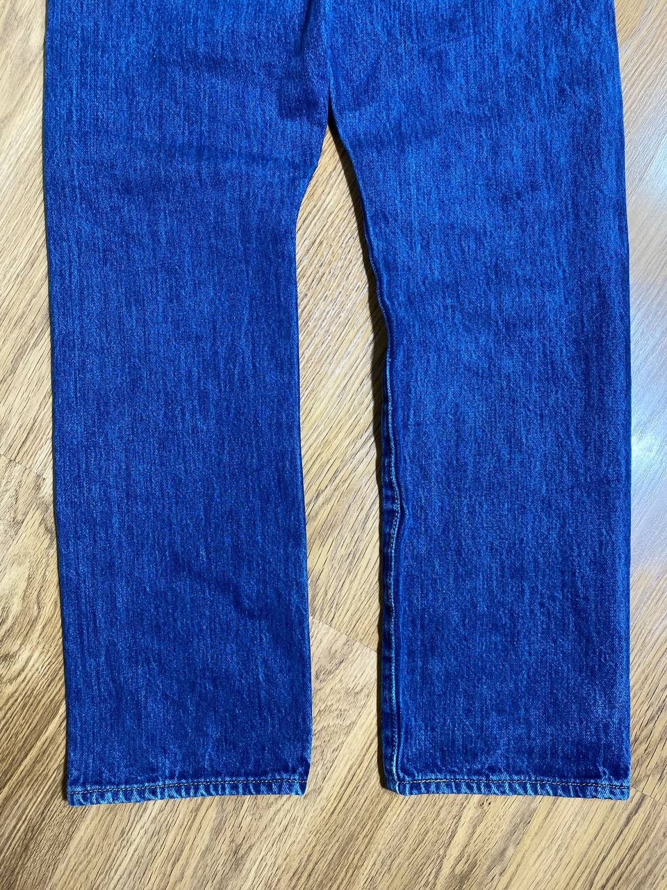 Levi's VINTAGE LEVIS 501 DISTRESS BLUE WASH JEANS Size US 30 / EU 46 - 5 Thumbnail