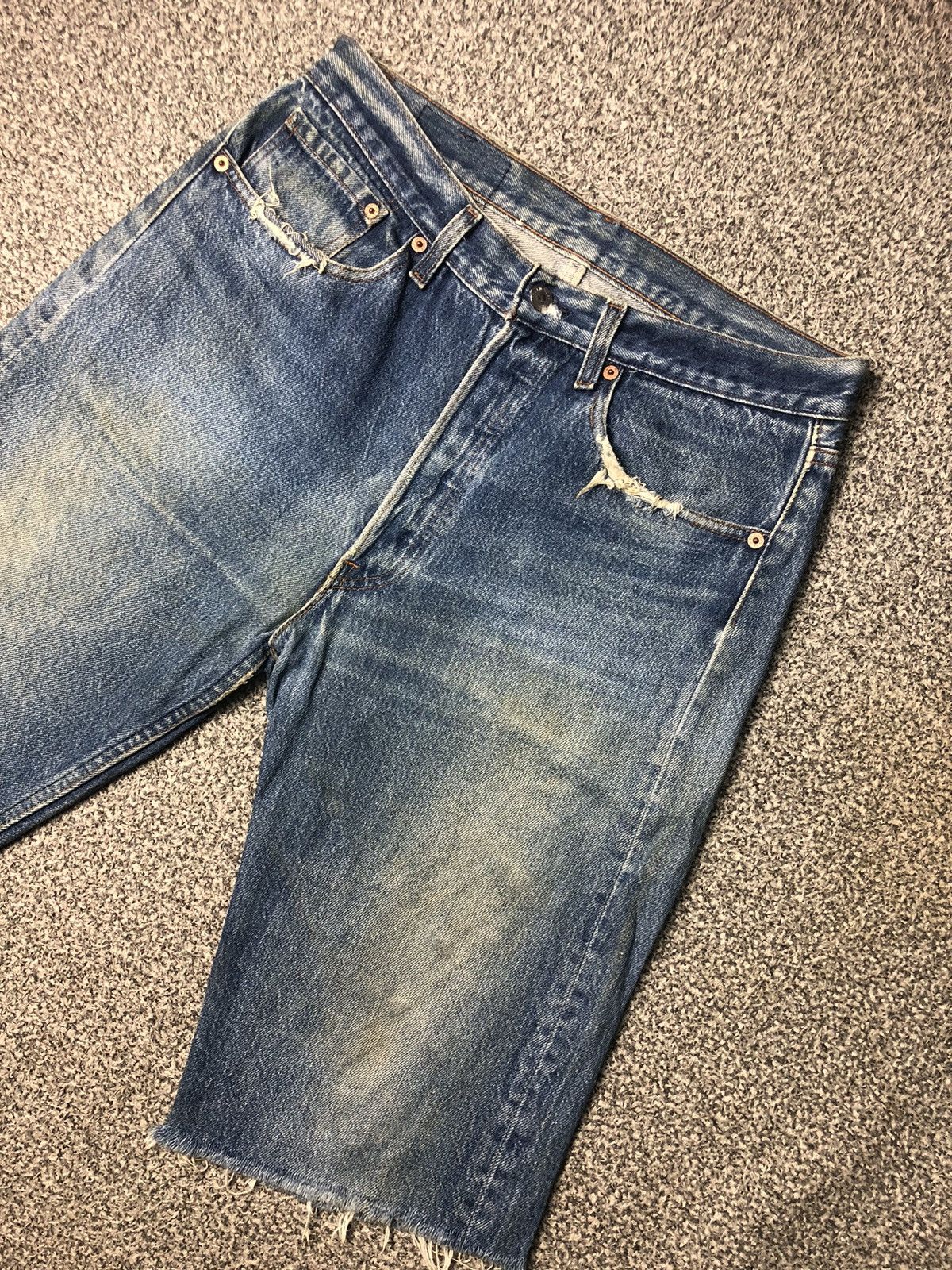 Levi's × Vintage Vintage Levis 501xx Distressed Custom Shortpants Size US 33 - 2 Thumbnail