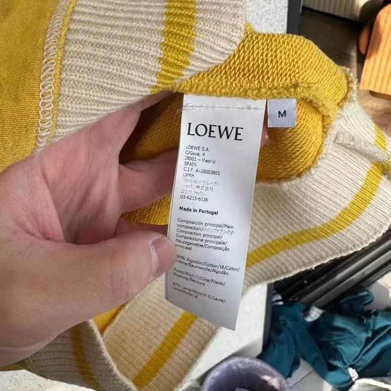Loewe LOEWE Yellow logo hoodie Size M / US 6-8 / IT 42-44 - 4 Thumbnail