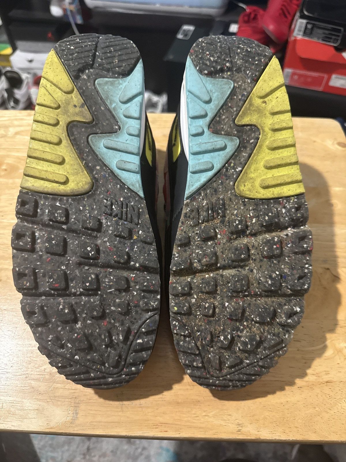 Nike Air max 90s Size US 9.5 / EU 42-43 - 6 Thumbnail