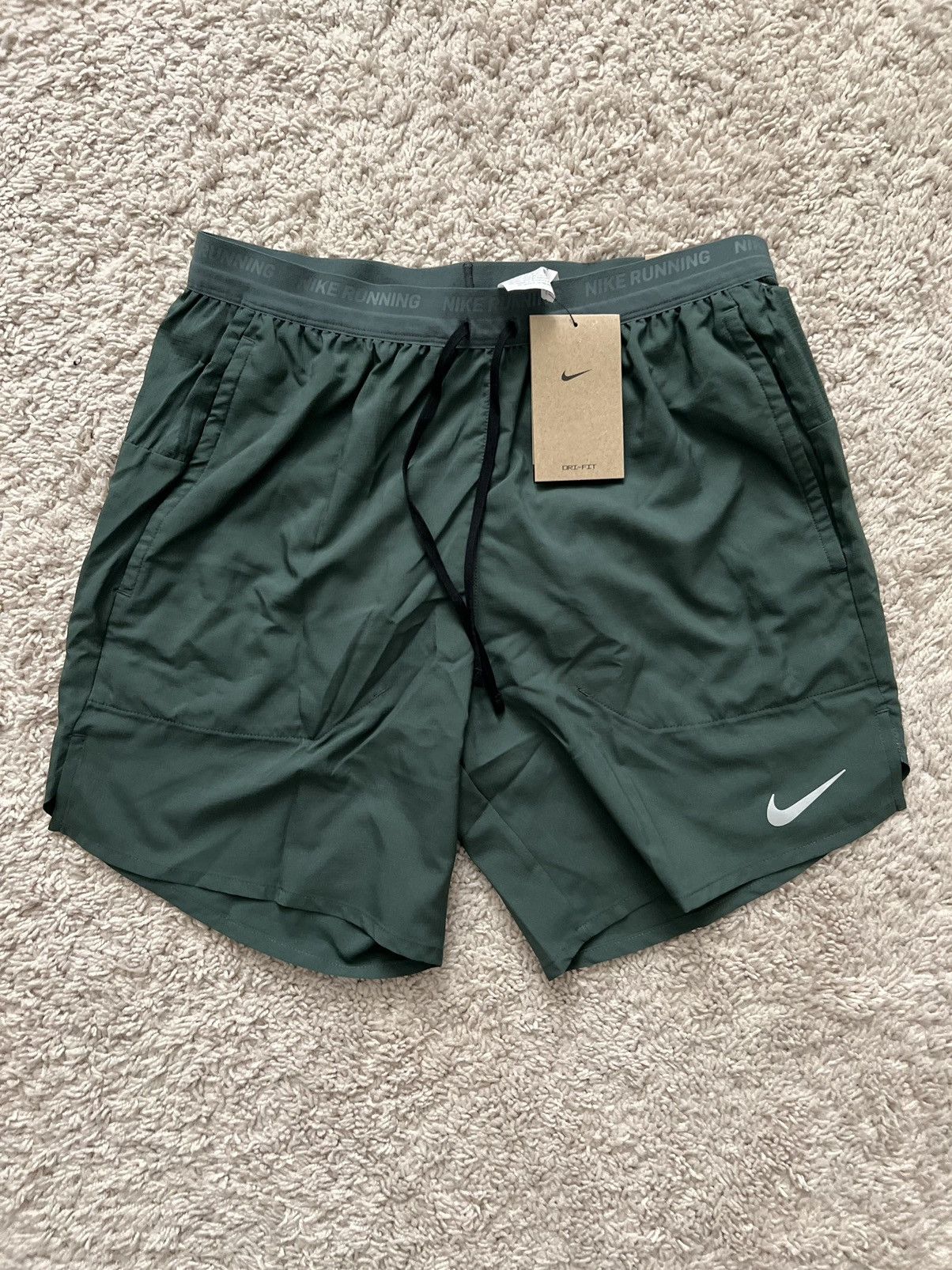 Nike Nike Men’s Dri-Fit Stride 7” 2-in-1 Running Shorts Size US 28 / EU 44 - 8 Thumbnail