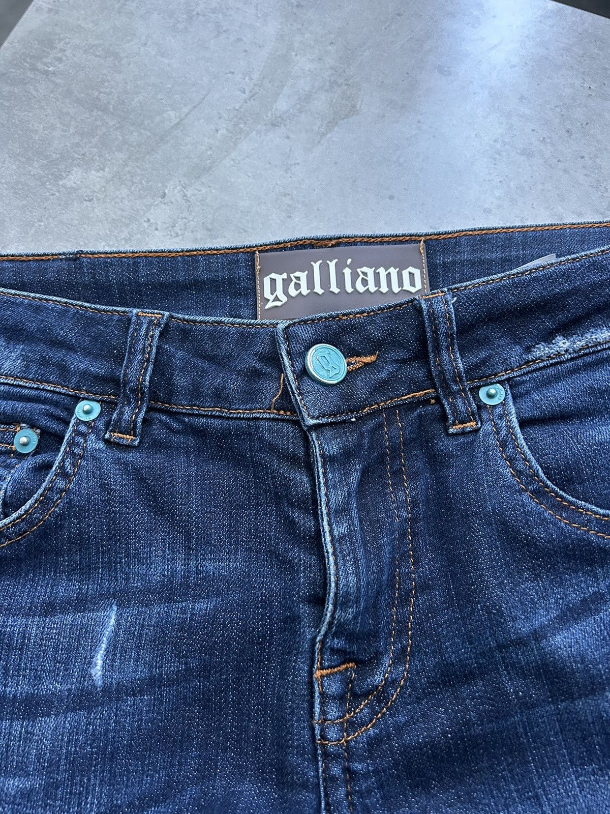 John Galliano × Vintage Galliano flared washed jeans Y2K vintage Size 28" / US 6 / IT 42 - 8 Thumbnail