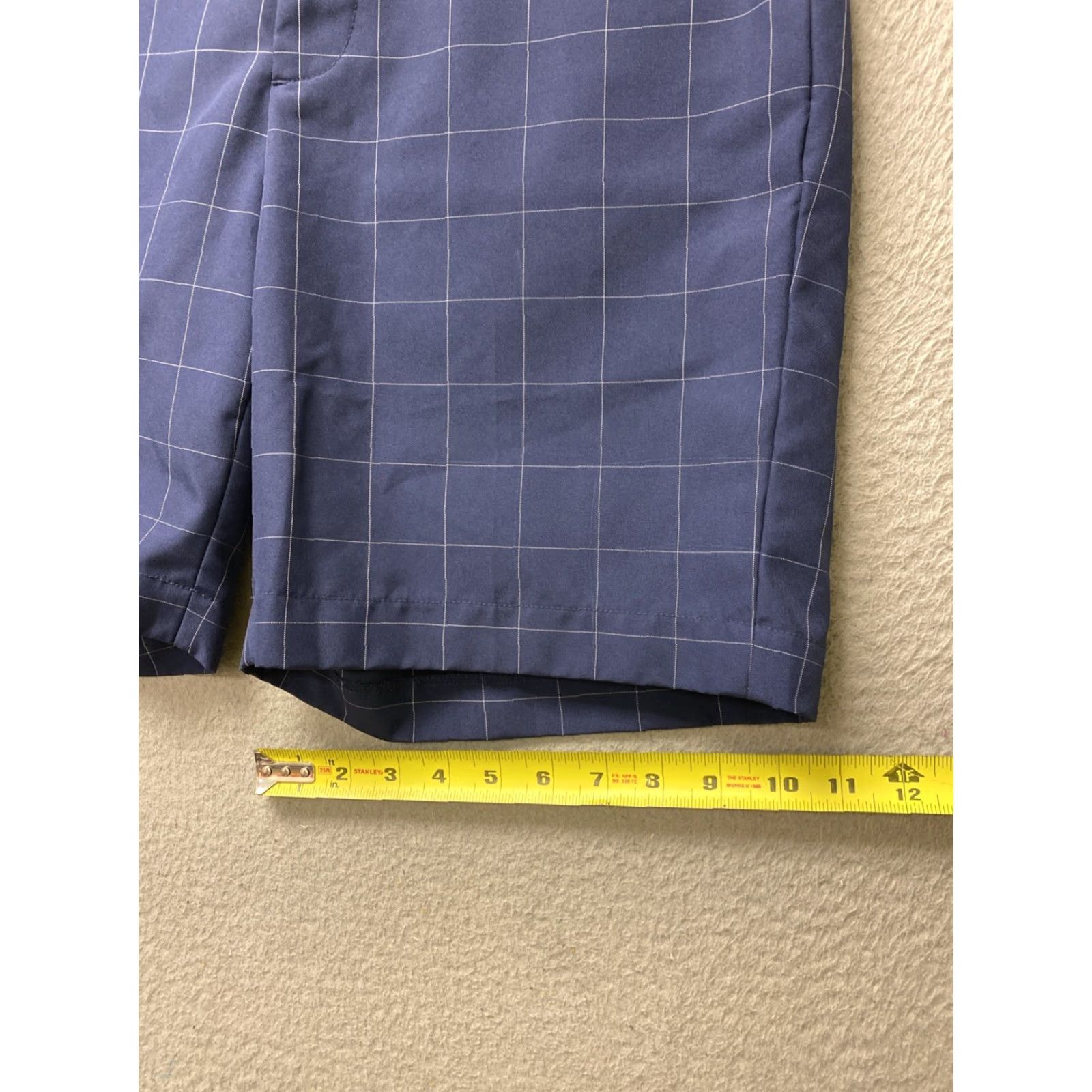 Brooks Brothers VINTAGE Brooks Brothers Men's Shorts Size 33 Navy Check Chino Preppy Summer Casual Size US 33 - 6 Thumbnail