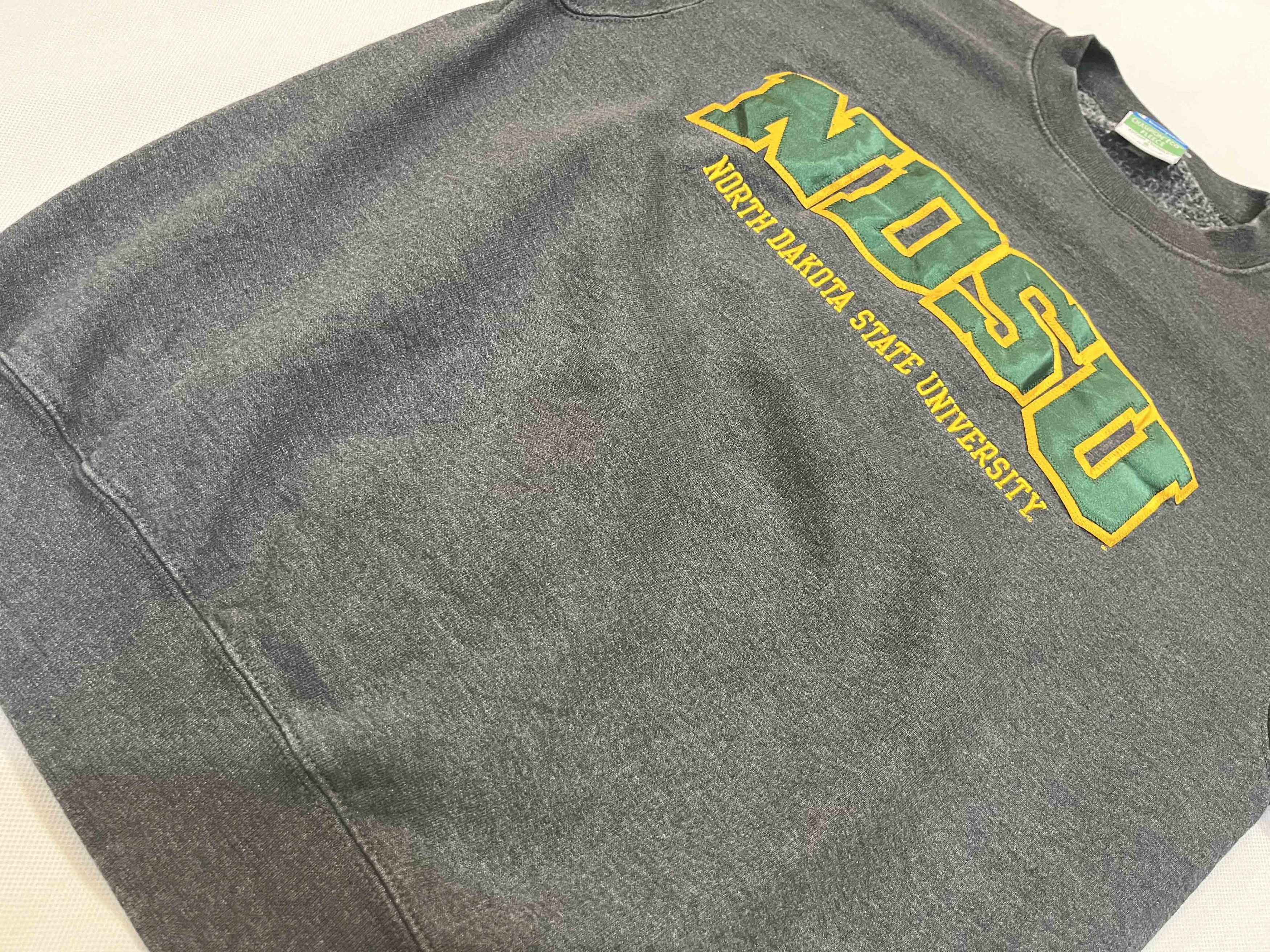 Champion × Vintage Vintage Champion NDSU North Dakota State Bison Sweatshirt Size US S / EU 44-46 / 1 - 5 Thumbnail