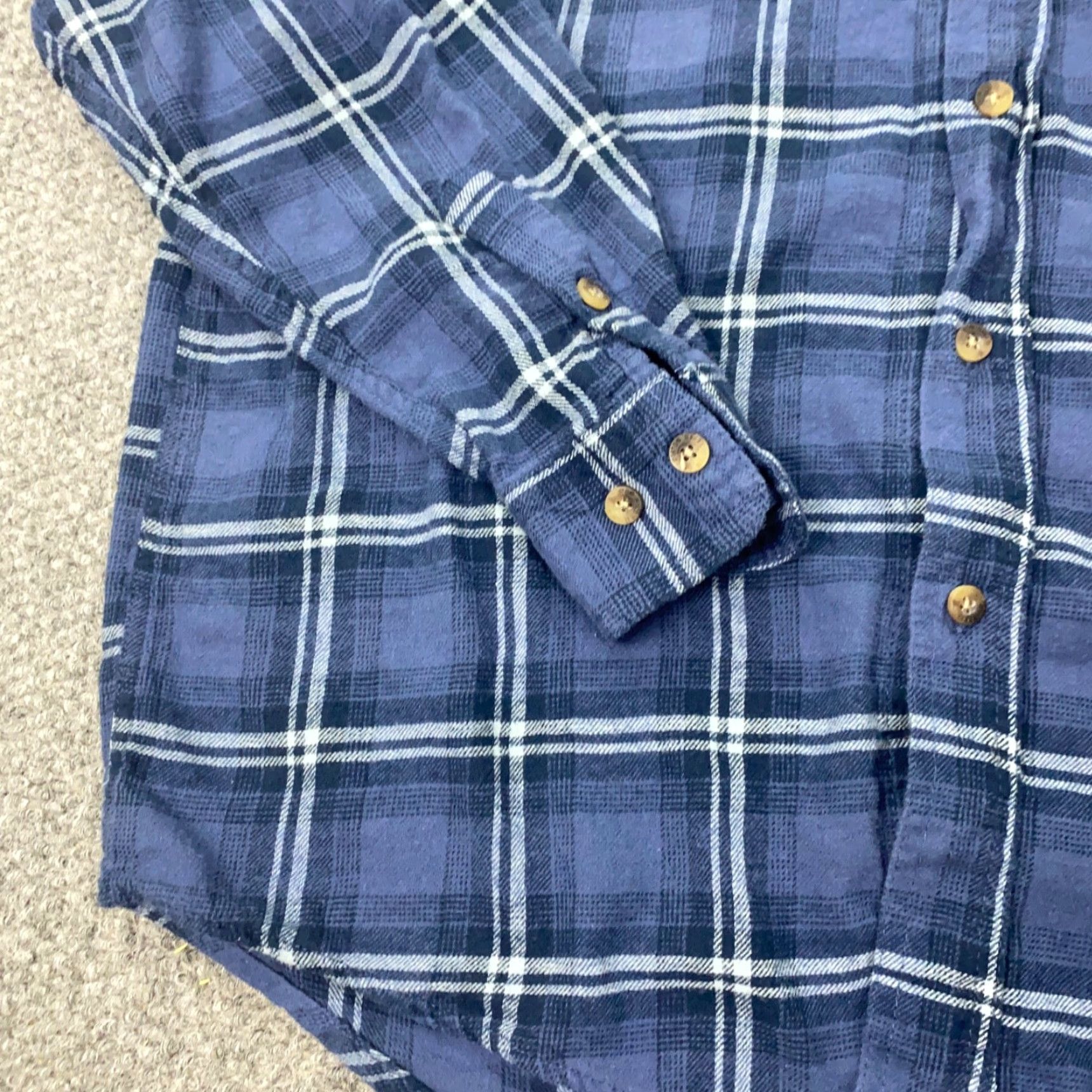 Vintage VINTAGE Smiths Workwear Shirt Mens XL Blue Plaid Flannel Button-Down Long Sleeve Cotton Casual Workwear 90s Mens Size US XL / EU 56 / 4 - 7 Thumbnail