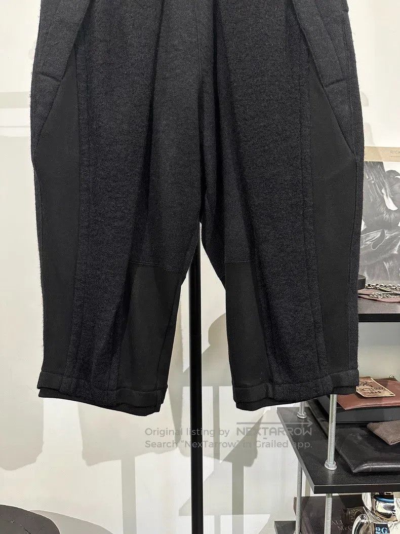 Julius Julius size M Elastic waist shorts, seven-eighths length p Size US 27 - 3 Thumbnail