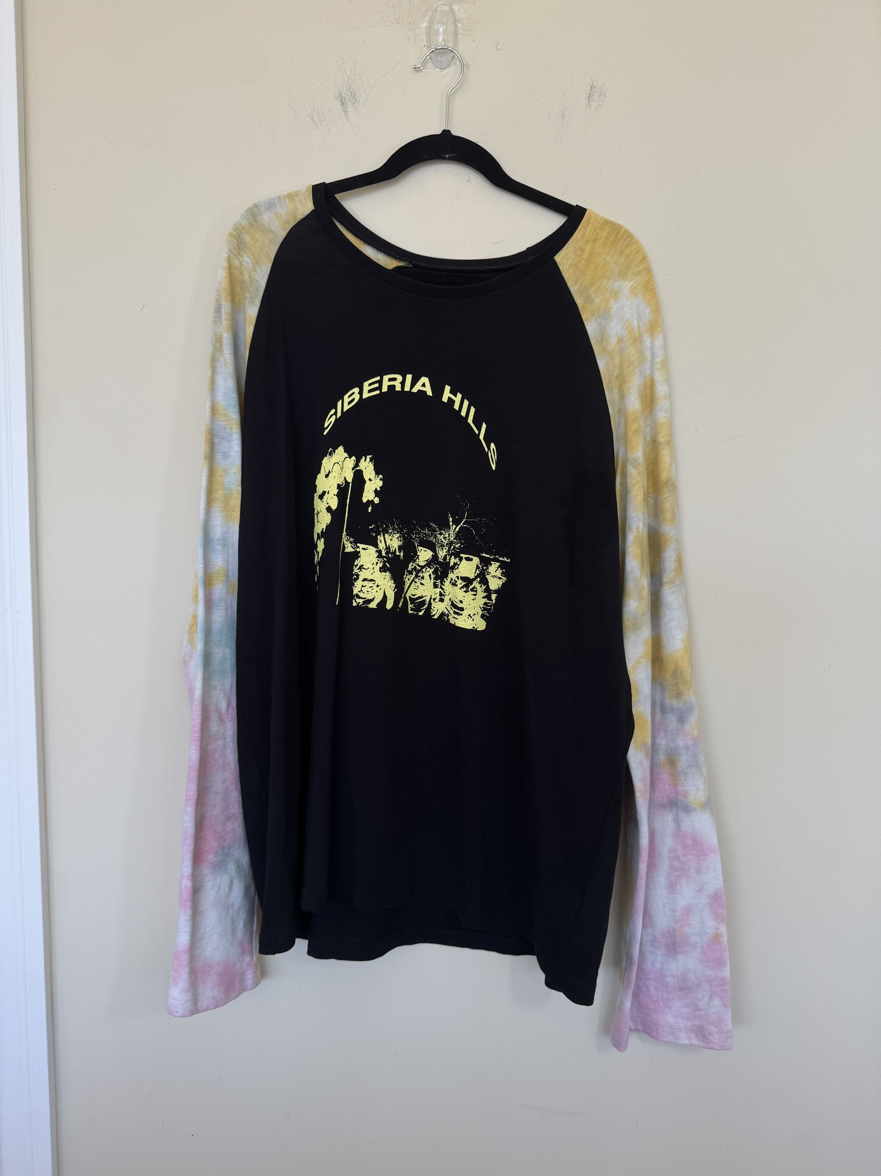 Siberia Hills Siberia Hills Woodstock TieDye L/S Size US XL / EU 56 / 4 - 4 Thumbnail