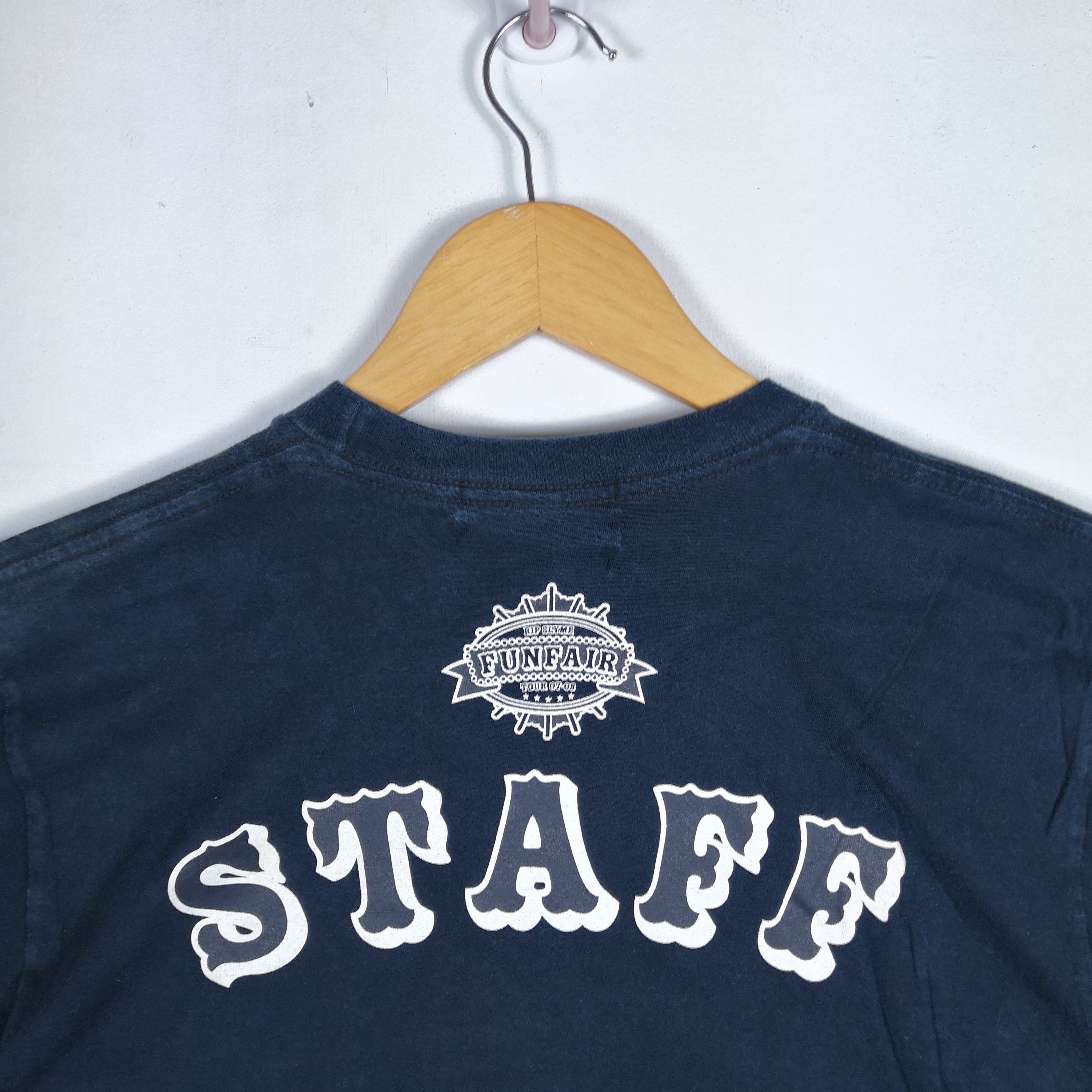 Japanese Brand Vintage Y2K Skulls T-Shirt Staff Skulls Japanese Brand Tees Size US S / EU 44-46 / 1 - 5 Thumbnail