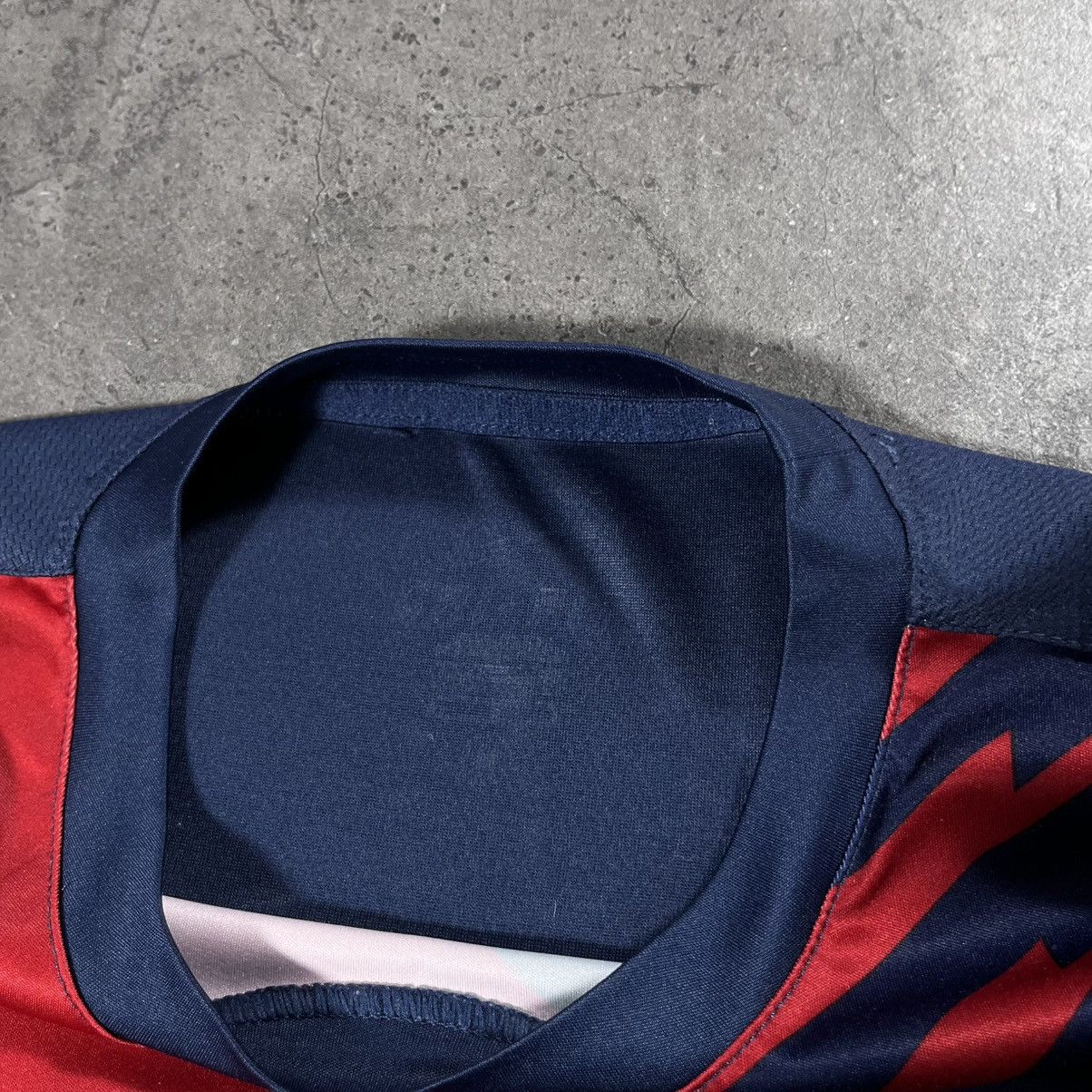 Nike Vintage Nike Paris Saint Germain PSG Blokecore Jersey Tee Size US M / EU 48-50 / 2 - 7 Thumbnail