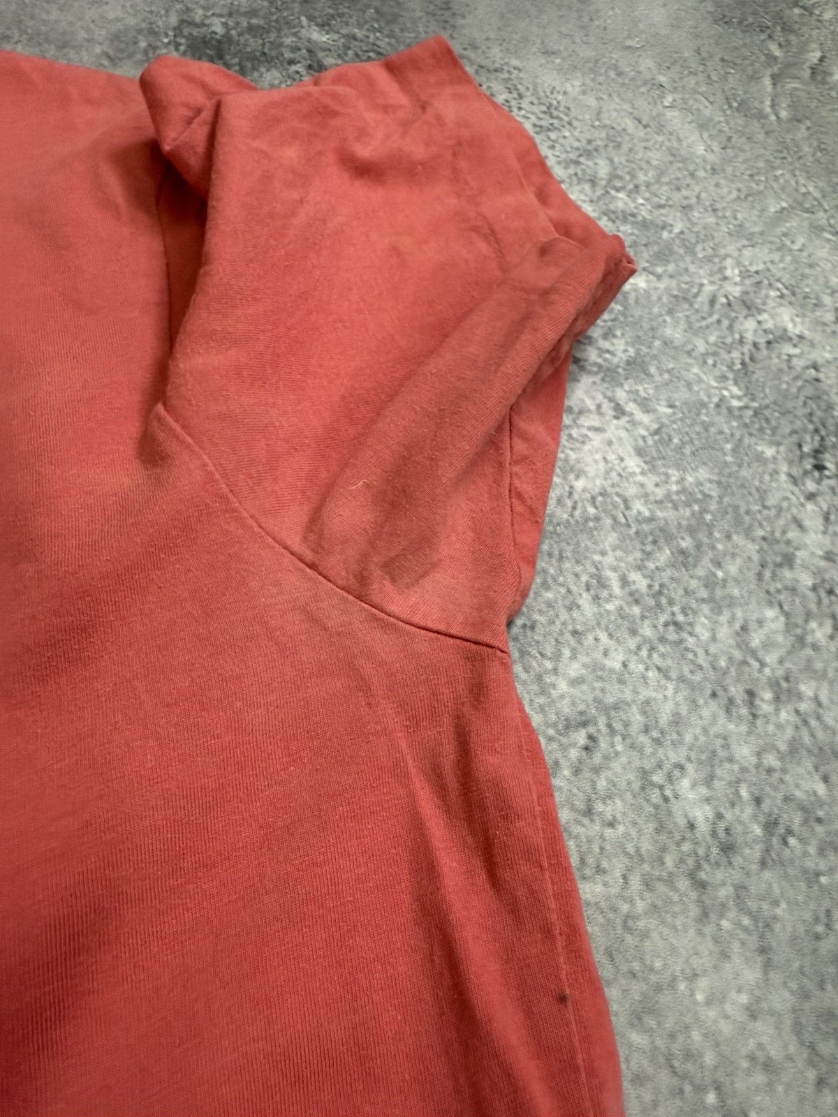 Diesel Mens Vintage Diesel T-shirt y2k distressed big logo rare 90s Size US XL / EU 56 / 4 - 9 Thumbnail