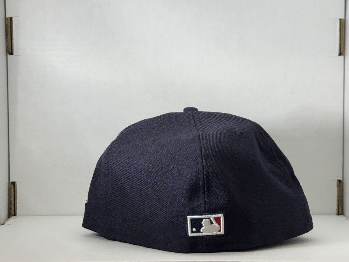 New Era NY Yankees Fitted, Mint (Size 7 1/2) Size ONE SIZE - 3 Thumbnail
