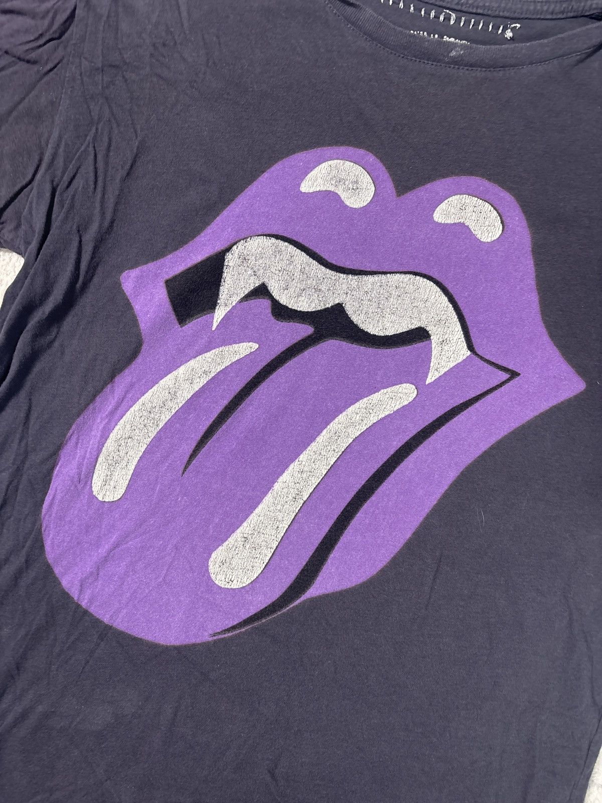 The Rolling Stones ROLLING STONES PURPLE VAMPIRE SHIRT Size US M / EU 48-50 / 2 - 2 Thumbnail
