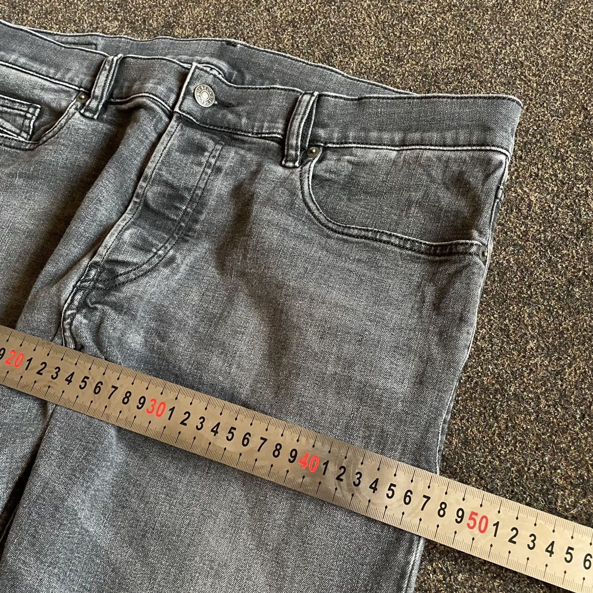 Vintage Vintage Diesel Faded Distressed Slim Jeans Grunge W36 Logo Size US 36 / EU 52 - 10 Thumbnail