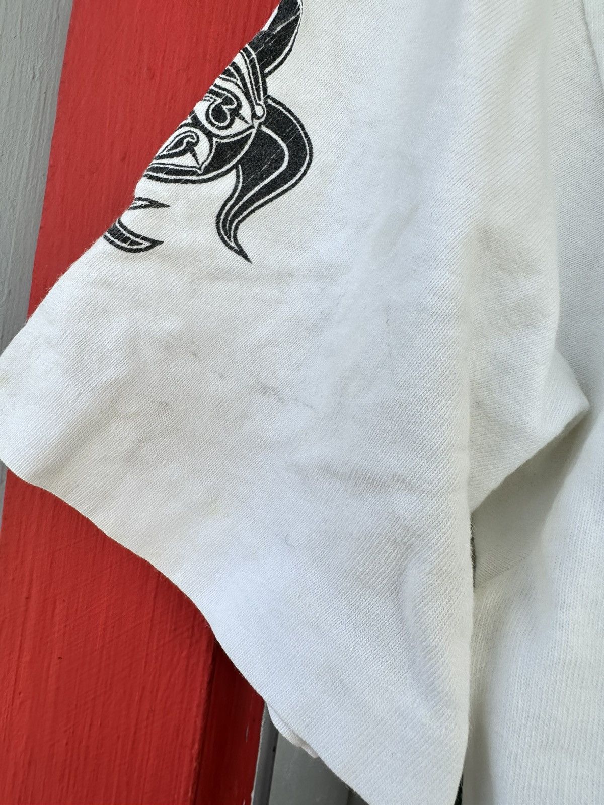 Vintage RARE Vintage 90s Celtic Art Silver Kingdom Tee Size US S / EU 44-46 / 1 - 6 Thumbnail