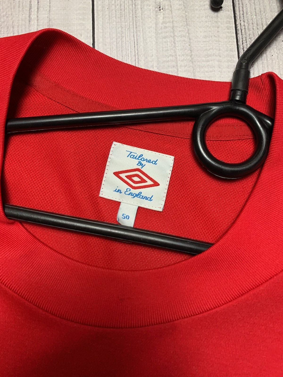 Umbro × Vintage Vintage Umbro England soccer jersey size XL red Size US XL / EU 56 / 4 - 3 Thumbnail