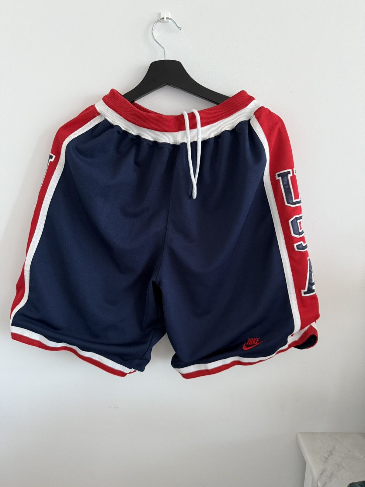Nike Vintage 90s Nike Michael Jordan Dream Team Jersey & Shorts Size US S / EU 44-46 / 1 - 5 Thumbnail