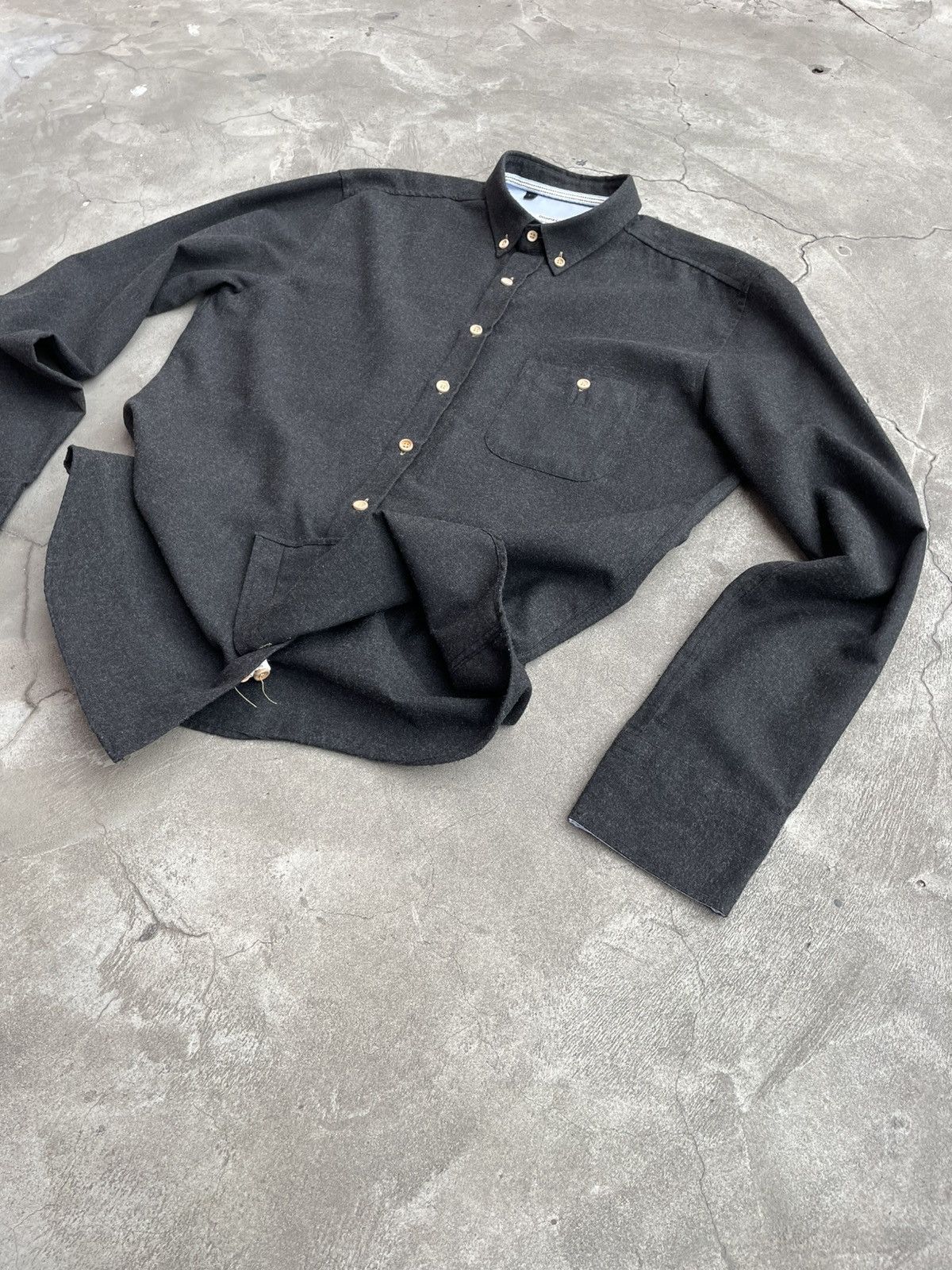 Other Dark, Gray Shirt w/ Wooden Buttons Size US M / EU 48-50 / 2 - 7 Thumbnail