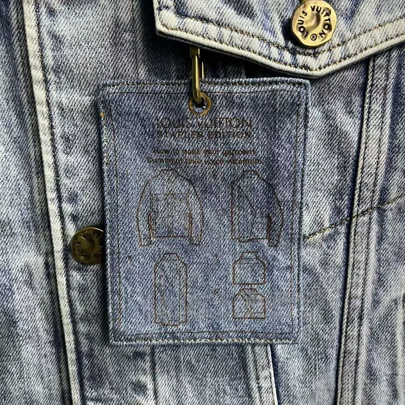 Louis Vuitton Louis Vuitton Blue casual denim jacket Size US S / EU 44-46 / 1 - 5 Thumbnail