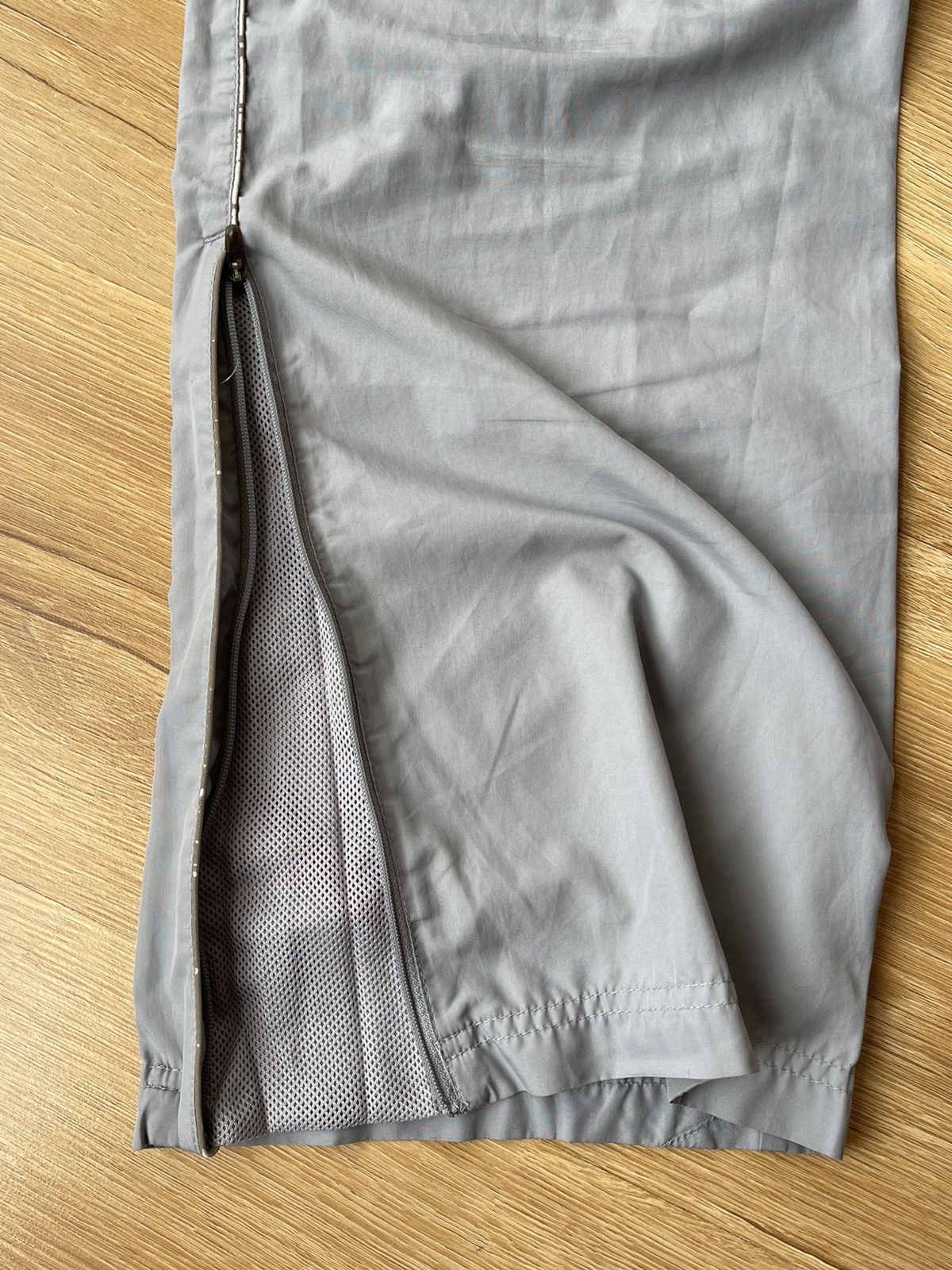 Nike Vintage Nike Swoosh Baggy Track Pants Size M Size US 32 / EU 48 - 19 Thumbnail