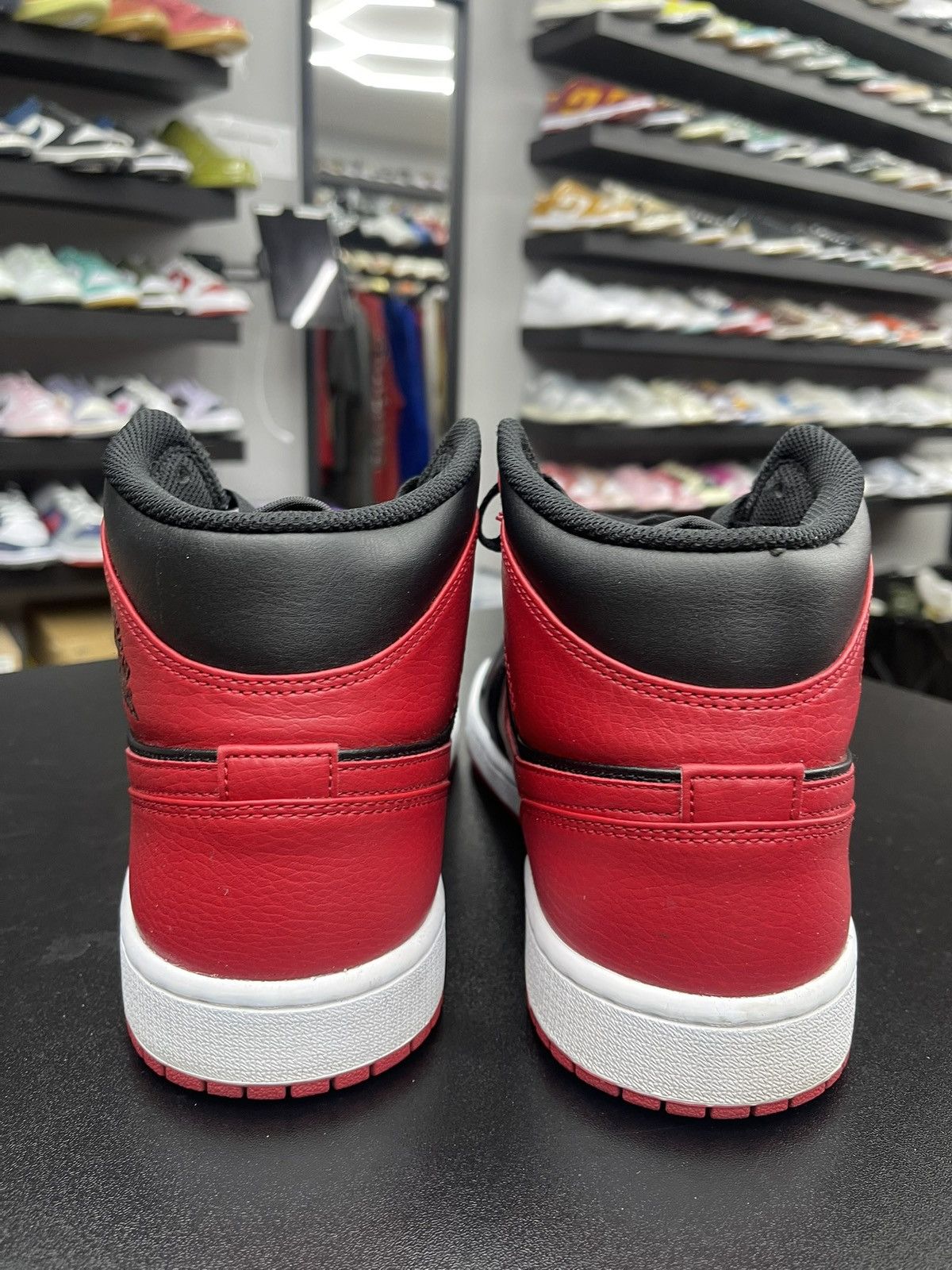 Jordan Brand Size 10 - Jordan 1 Mid Banned “2020” Size US 10 / EU 43 - 4 Thumbnail