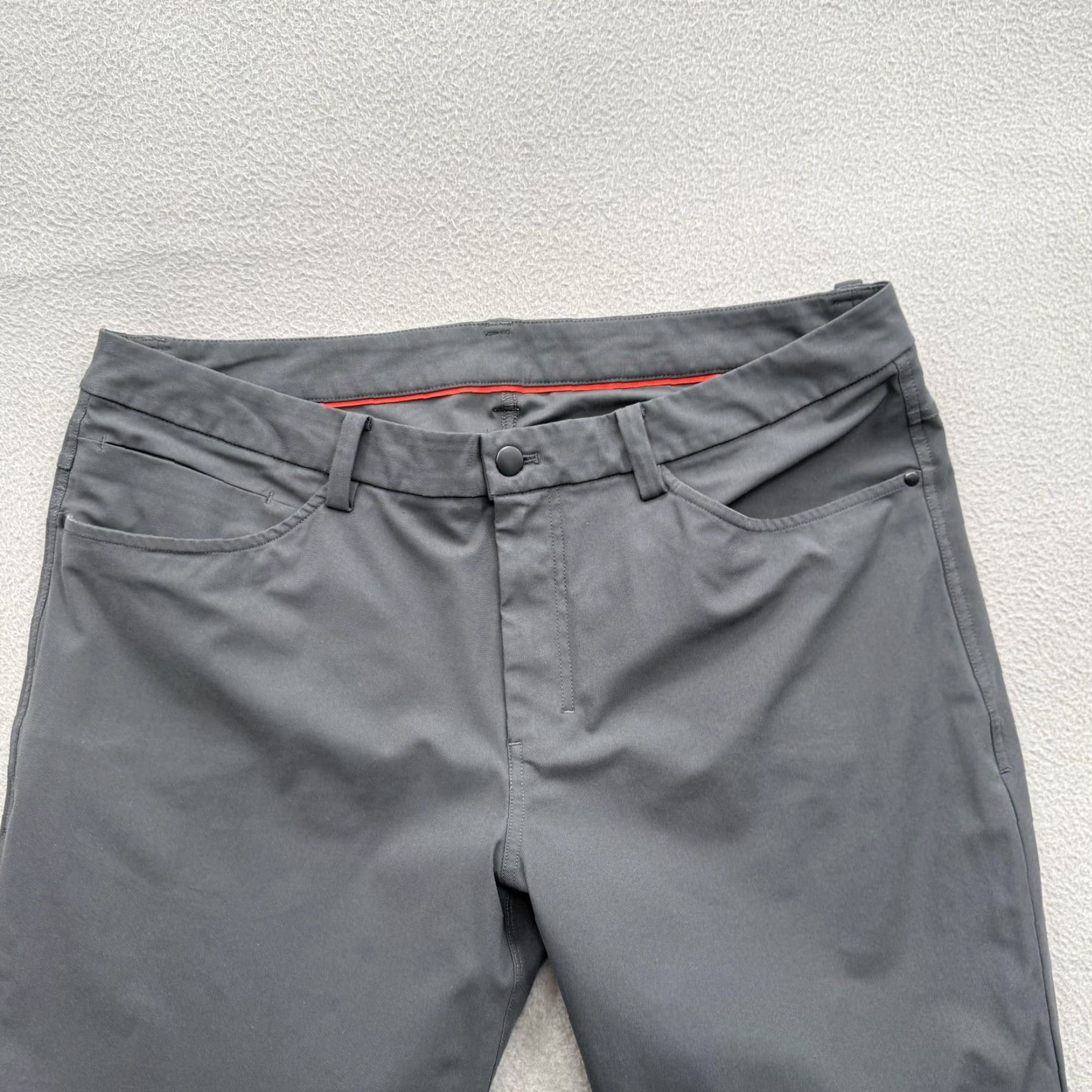 Lululemon Lululemon Pants Mens Gray Khakis Five Pocket Performance Straight Leg 36 29 Regular Size M Waist 36 Inseam 29 Size US 36 / EU 52 - 7 Thumbnail
