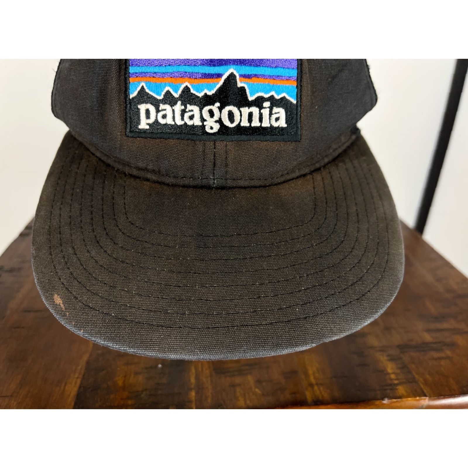 Patagonia Patagonia Hat Cap Snap Back Adult One Size Black Fitz Roy Embroider Trucker READ Size ONE SIZE - 3 Thumbnail