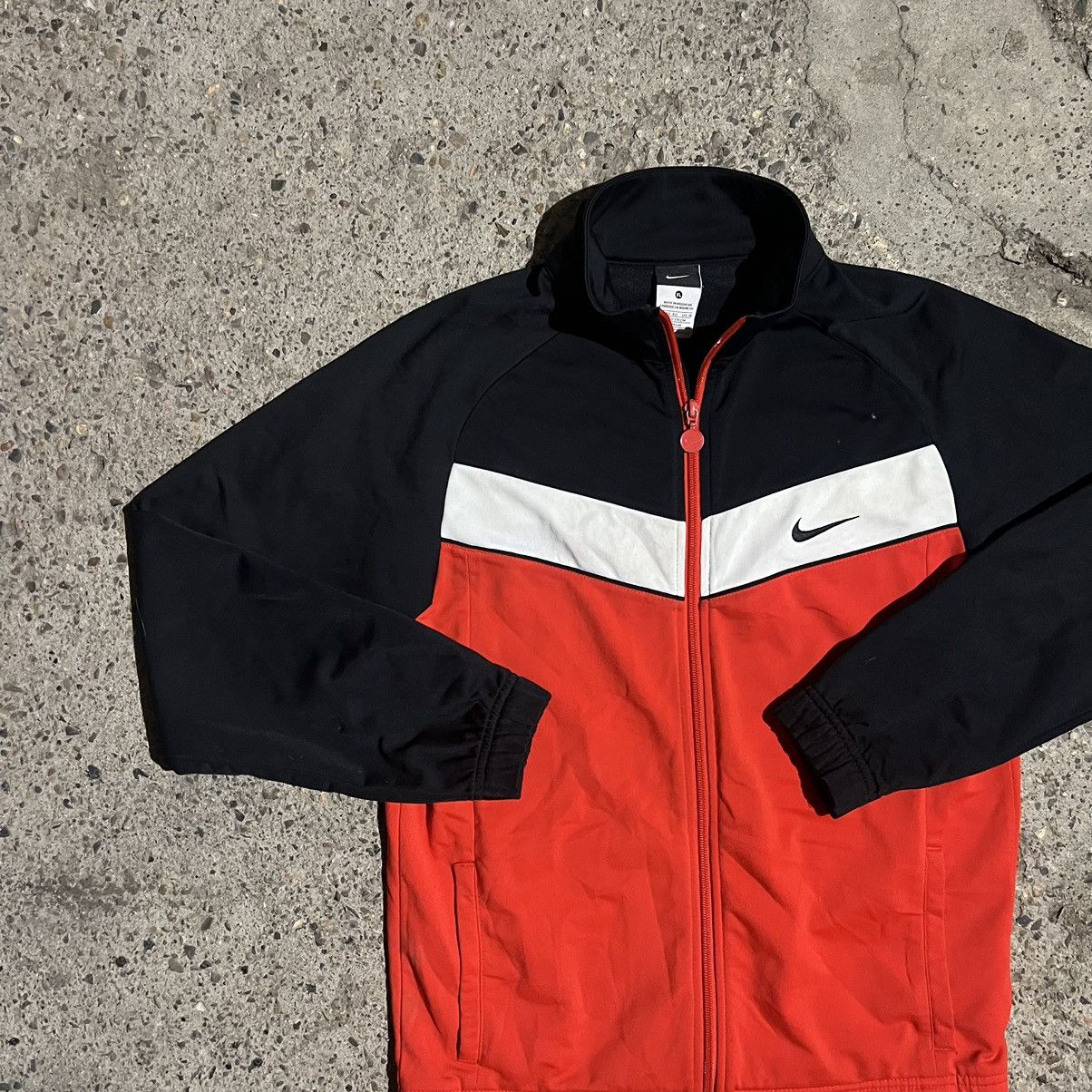 Nike × Vintage Vintage Y2K Nike Nylon Windbreaker Track Light Zip Jacket Size US S / EU 44-46 / 1 - 3 Thumbnail