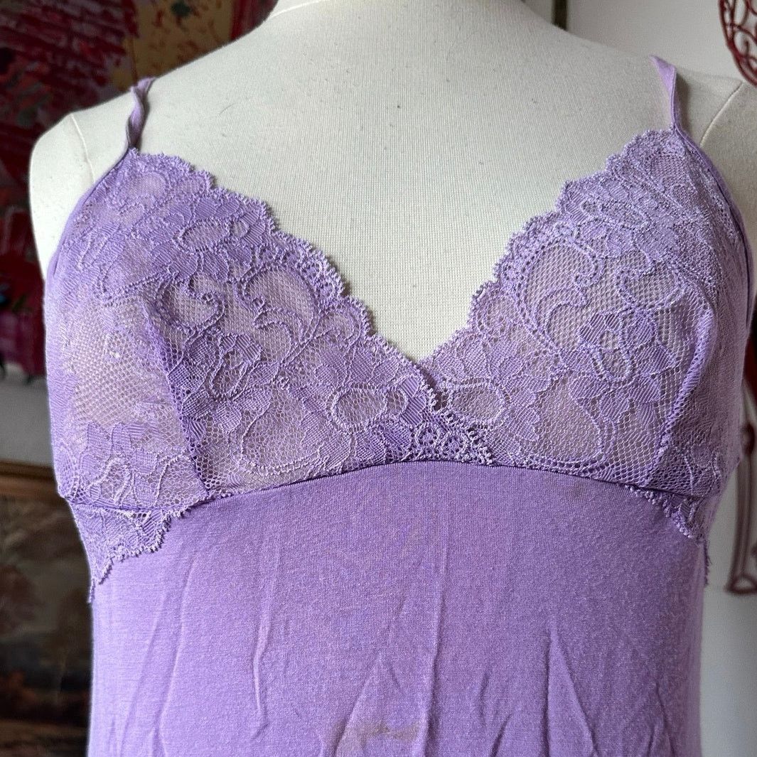 Victoria's Secret STAINED victorias secret light purple lace slip tank top Size ONE SIZE - 2 Thumbnail