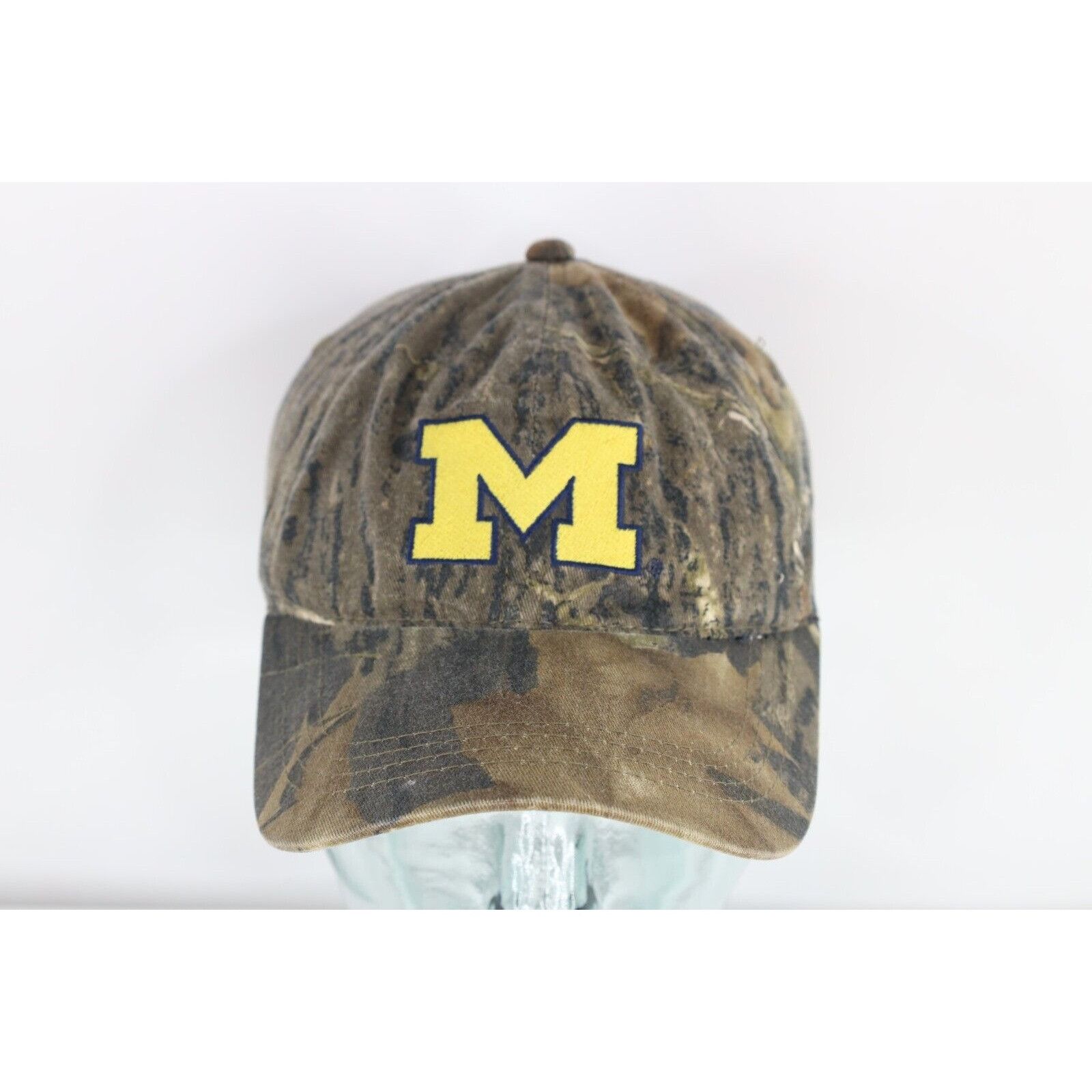 Vintage Vintage Distressed University of Michigan Camouflage Hat Size ONE SIZE - 1 Thumbnail