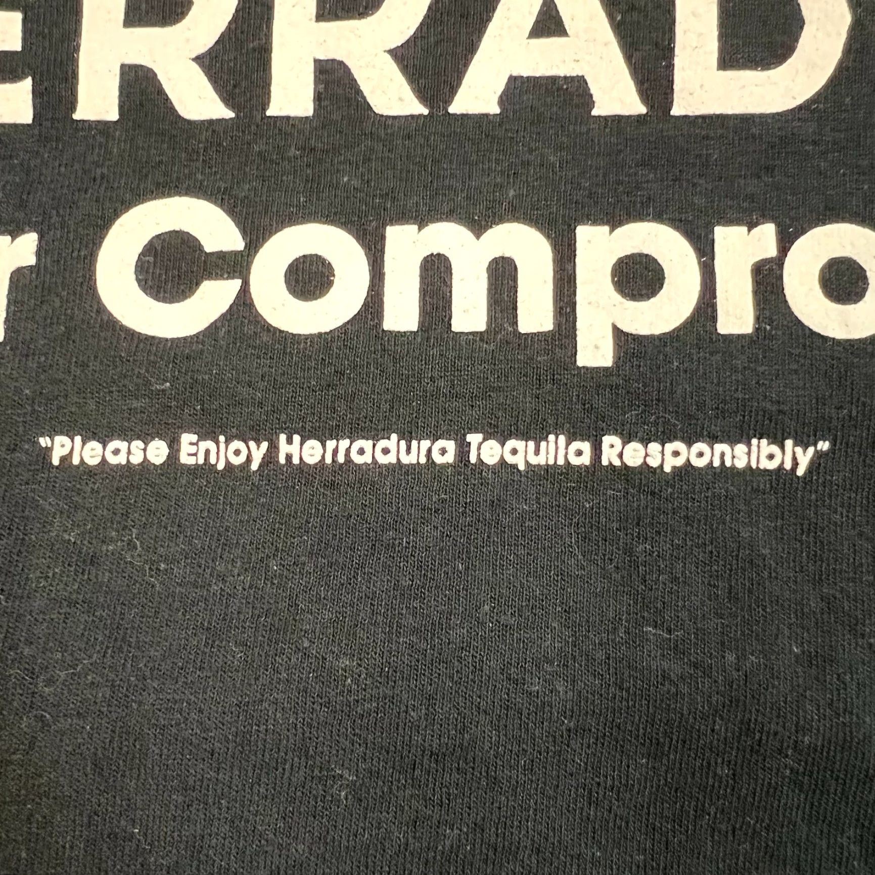 Gildan Gildan Mens Tequila Herradura Never Compromise Black Graphic T Shirt Medium Adult Black Graphic Shirt 90s Theme Mens Size US M / EU 48-50 / 2 - 3 Thumbnail