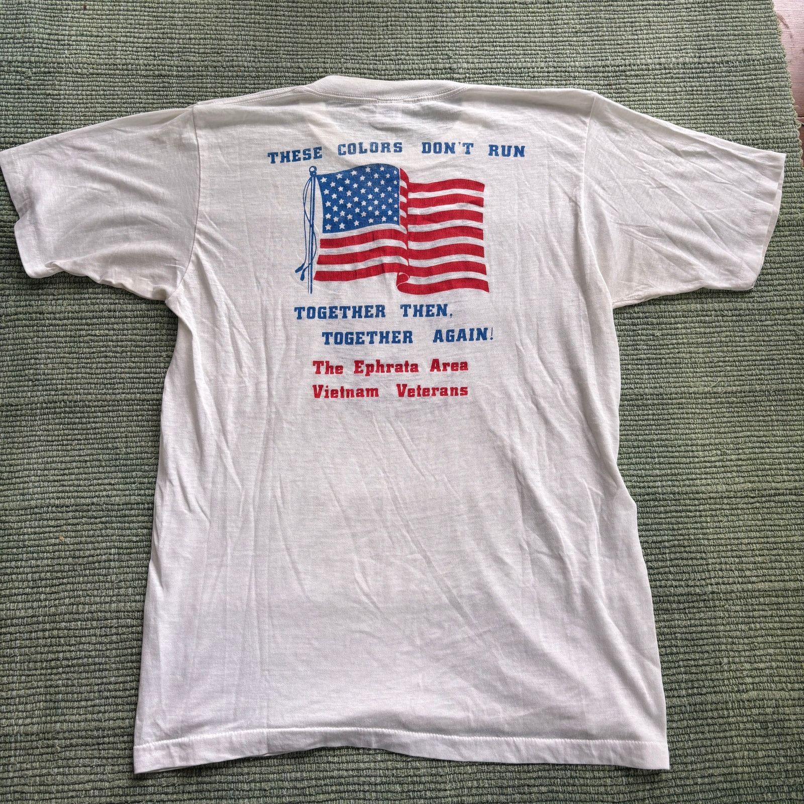 Vintage Vintage 80s POW MIA Thin Single Stitched Tee Shirt Sz L Size US L / EU 52-54 / 3 - 7 Thumbnail