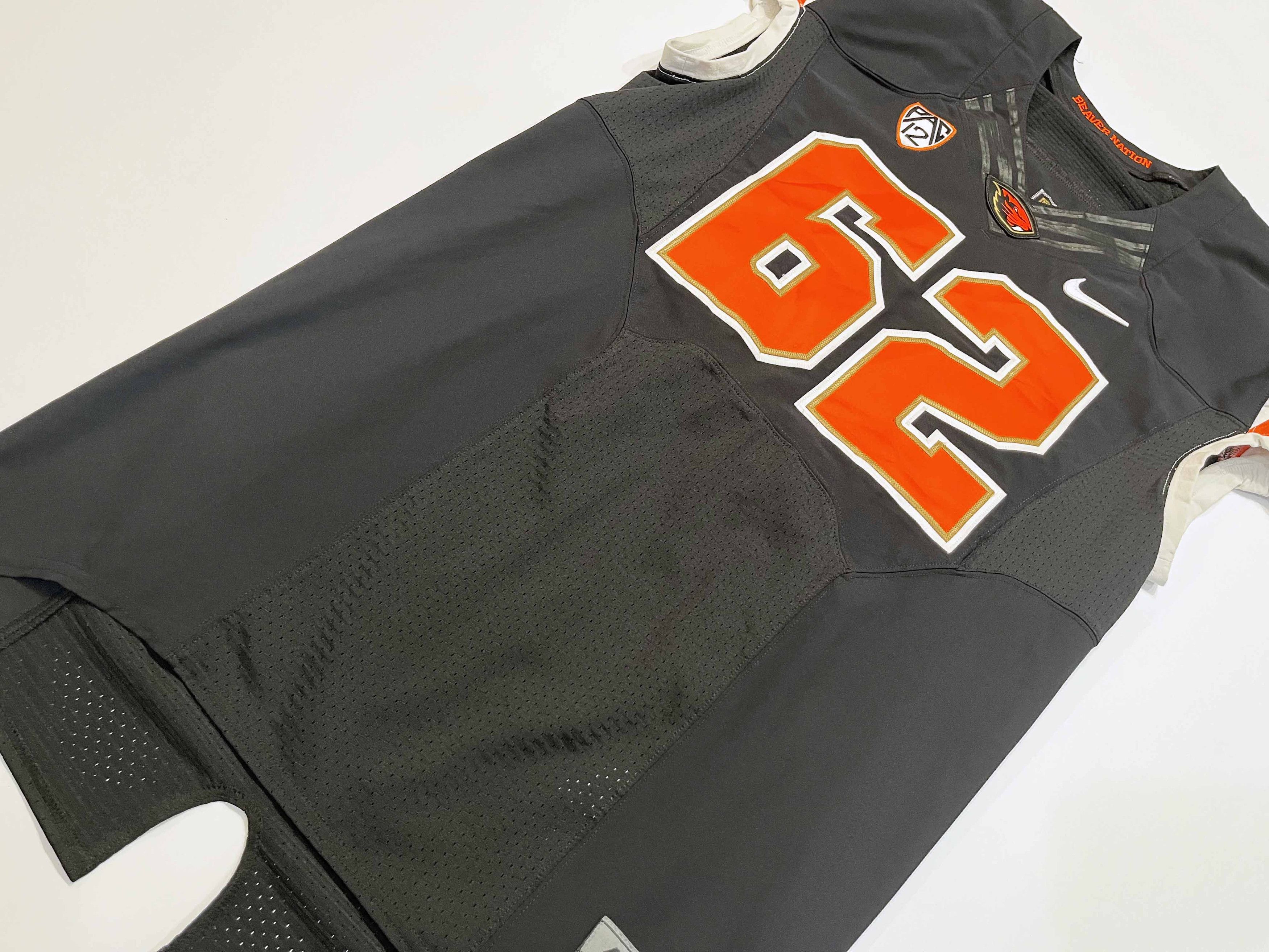 Nike Nike OSU Oregon State Beavers #62 NCAA Team Issued Jersey Size US M / EU 48-50 / 2 - 10 Thumbnail