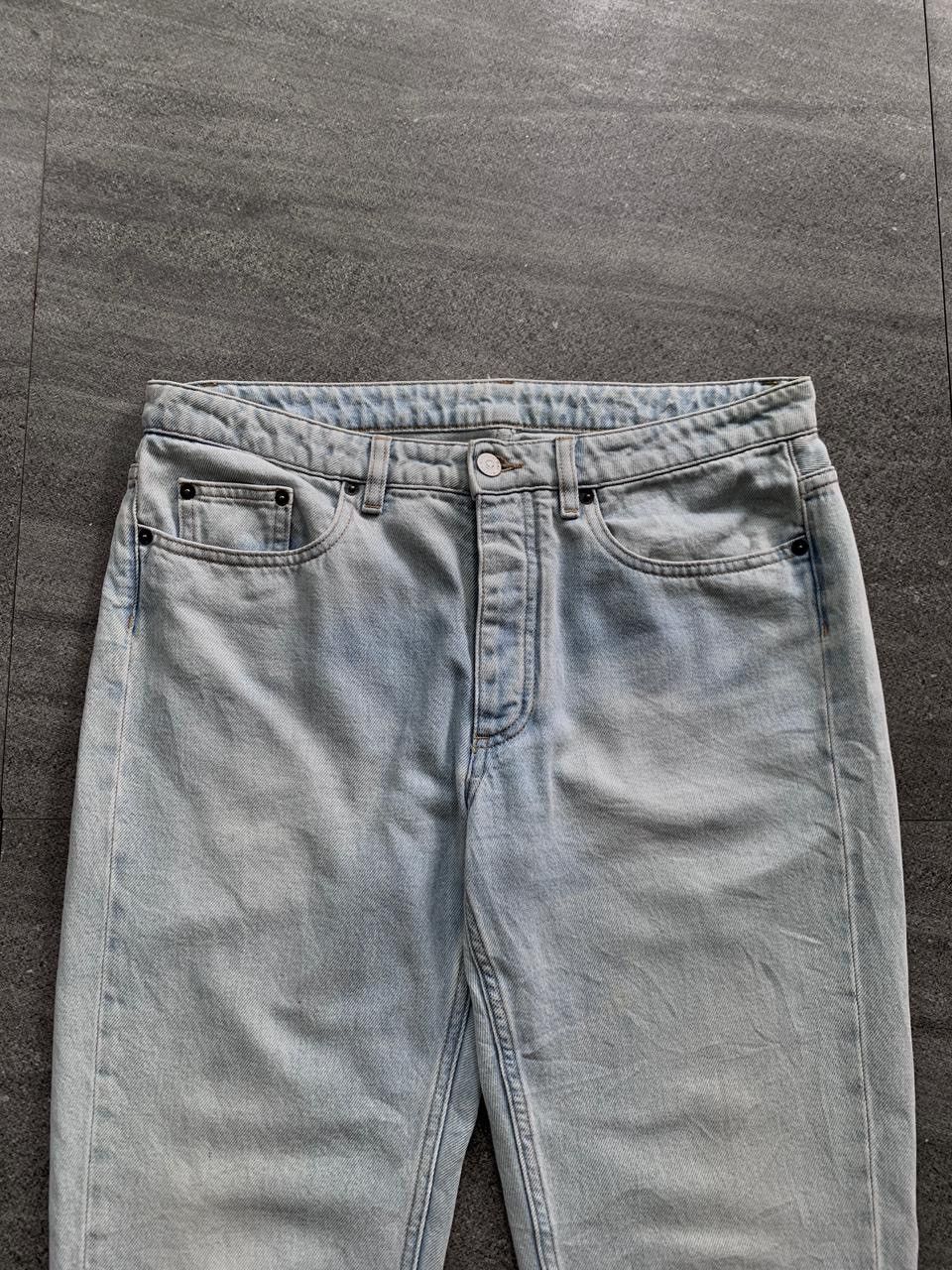 Maison Margiela FREE TAX! MM6 Flared Light Wash Denim Jeans Size US 29 - 2 Thumbnail