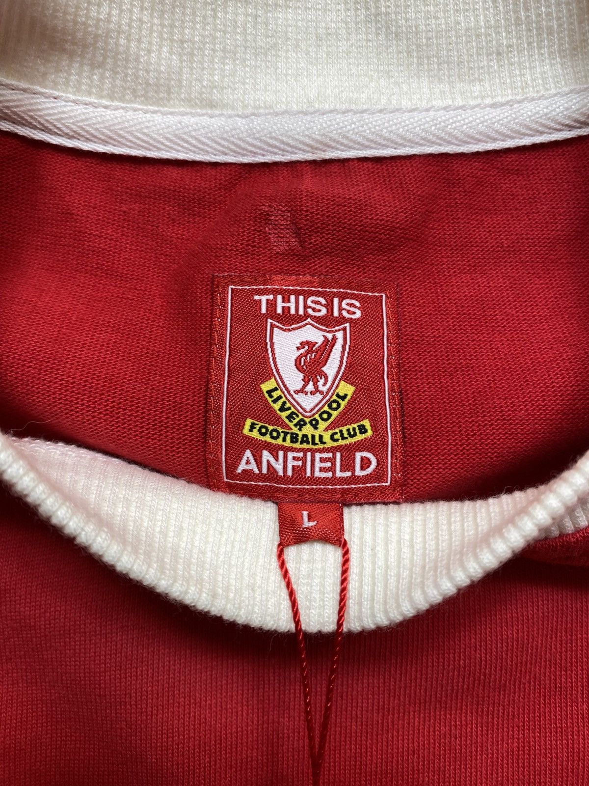 Other Liverpool Mens Red Soccer Jersey Size US L / EU 52-54 / 3 - 6 Thumbnail