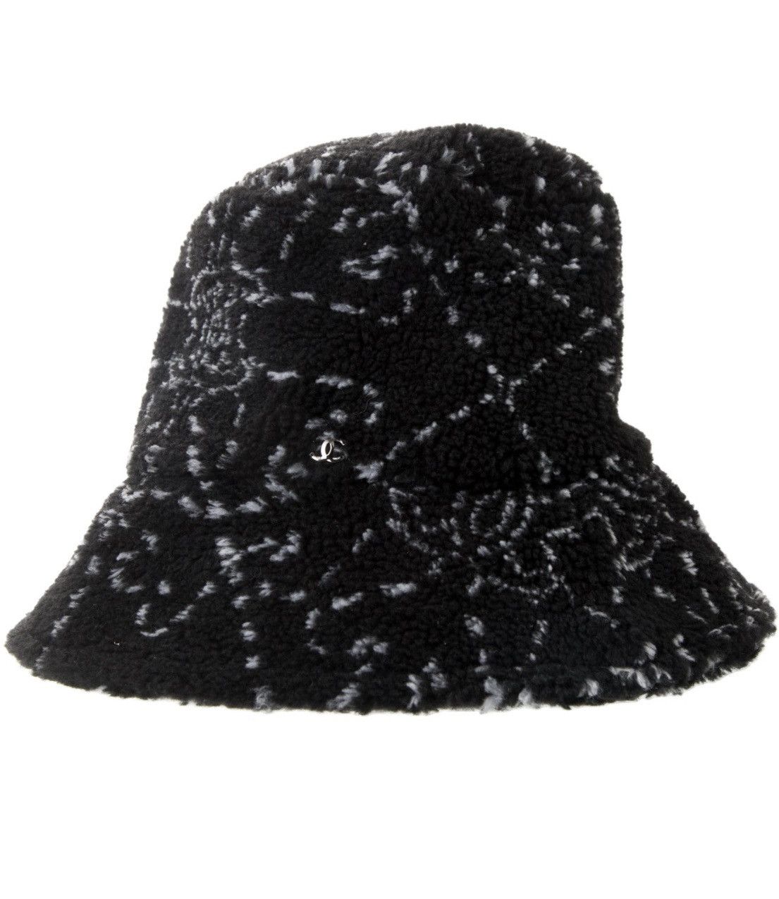 Chanel Chanel Authentic Faux Fur Chloche BNWT SZ 56 Iconic CC Logo Size ONE SIZE - 1 Thumbnail