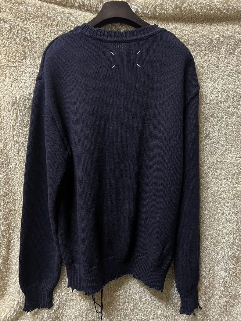 Maison Margiela Maison Margiela Maison Margiela Men's Destroyed Crewneck S Size US M / EU 48-50 / 2 - 7 Thumbnail