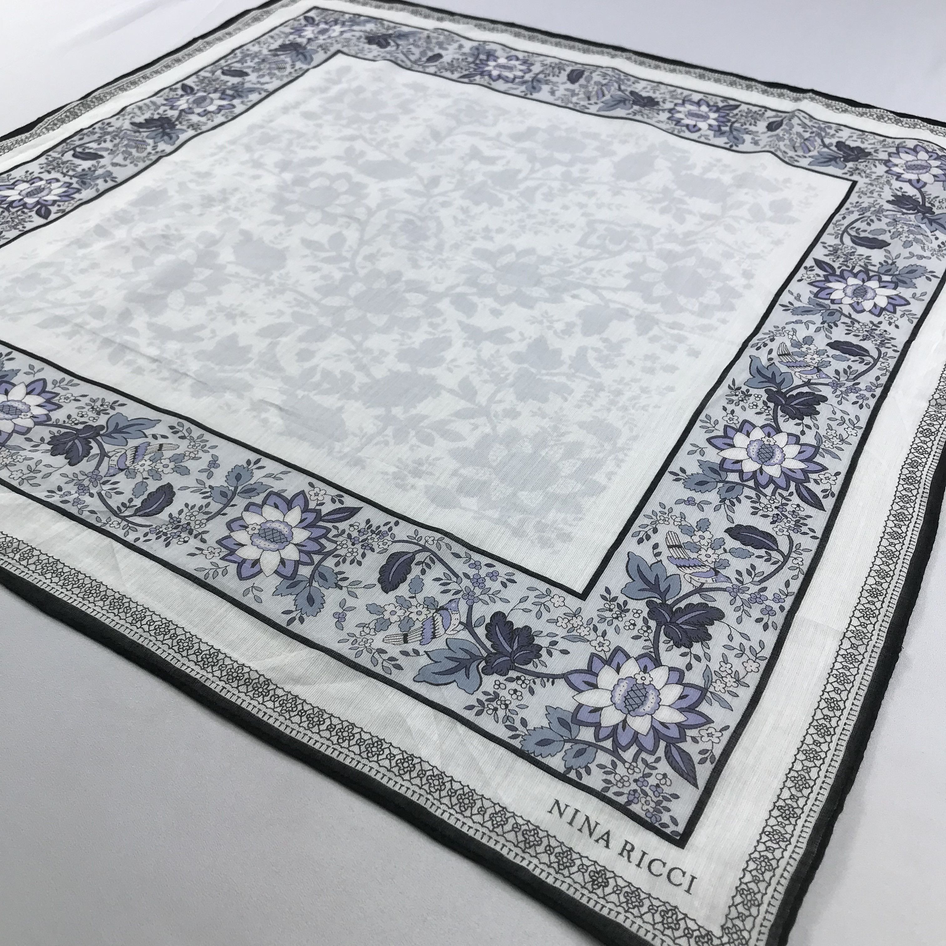 Nina Ricci × Vintage Nina Ricci Bandana / Handkerchief / Neckerchief - S2689 Size ONE SIZE - 2 Thumbnail