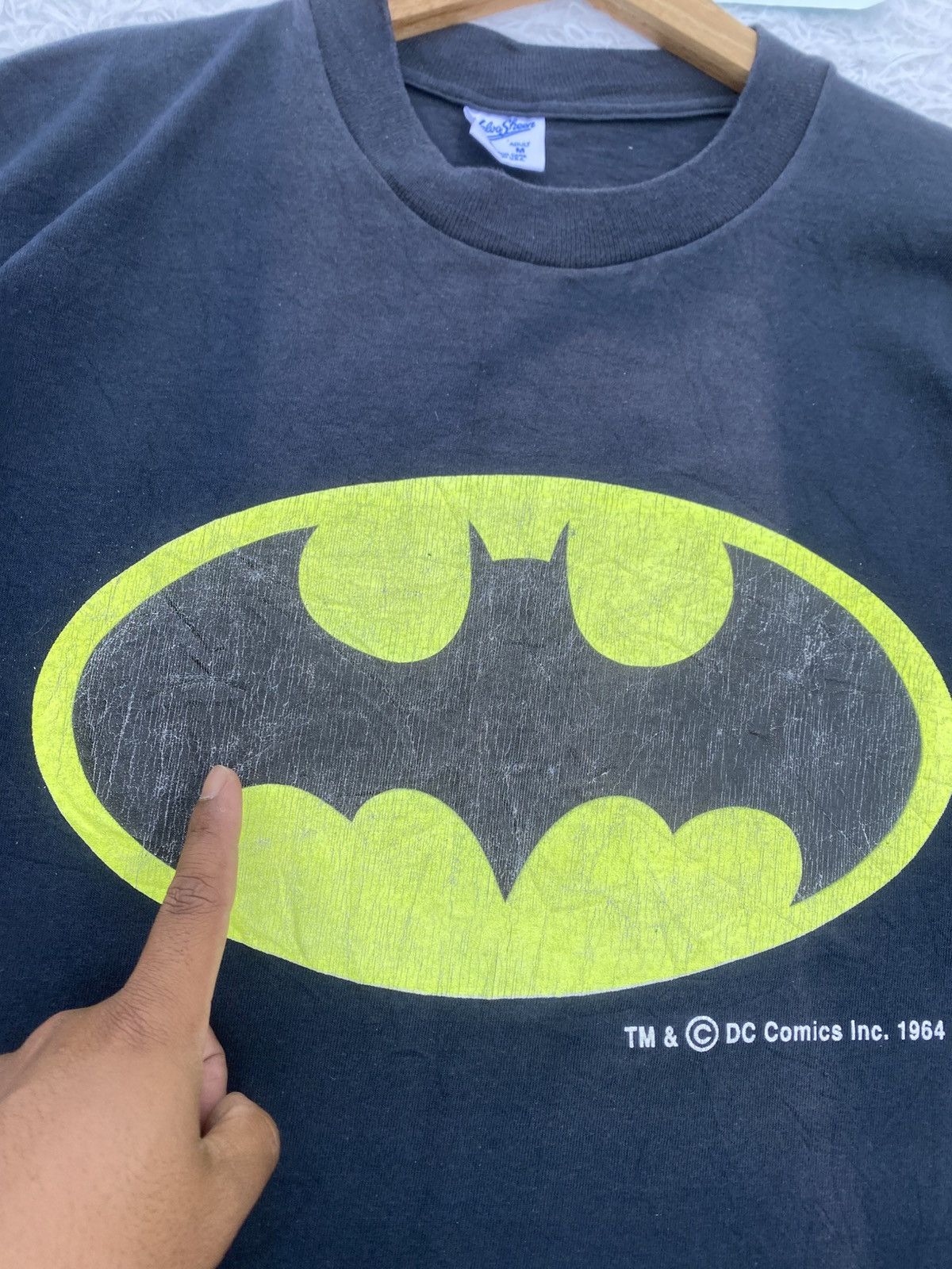 DC Comics Rare Vintage 90s Batman DC Comics Inc 1964 Tshirt Size US M / EU 48-50 / 2 - 13 Thumbnail