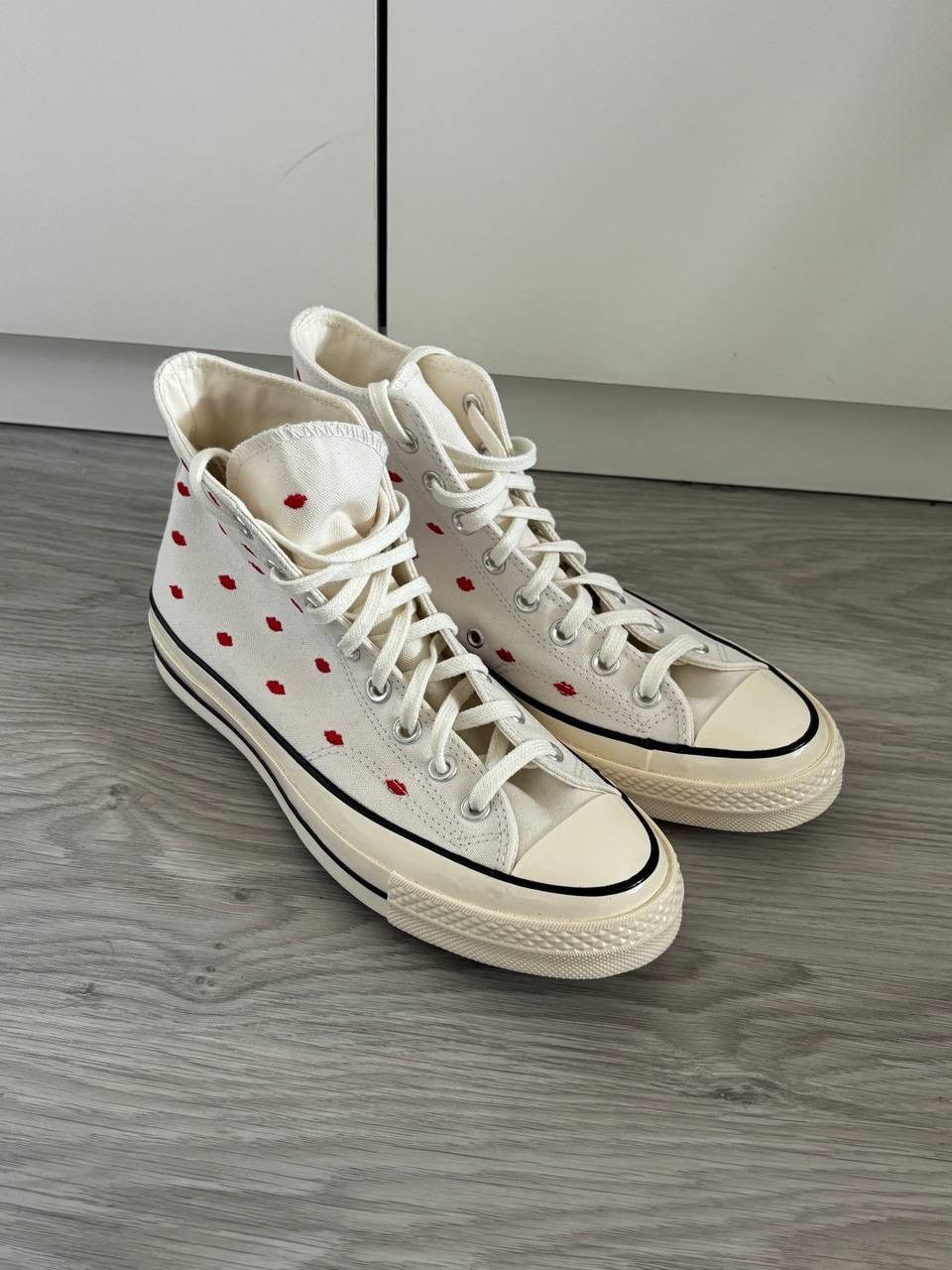 Converse × Japanese Brand converse chuck taylor 70’s valentines 2022 collection limit Size US 10 / IT 40 - 2 Thumbnail